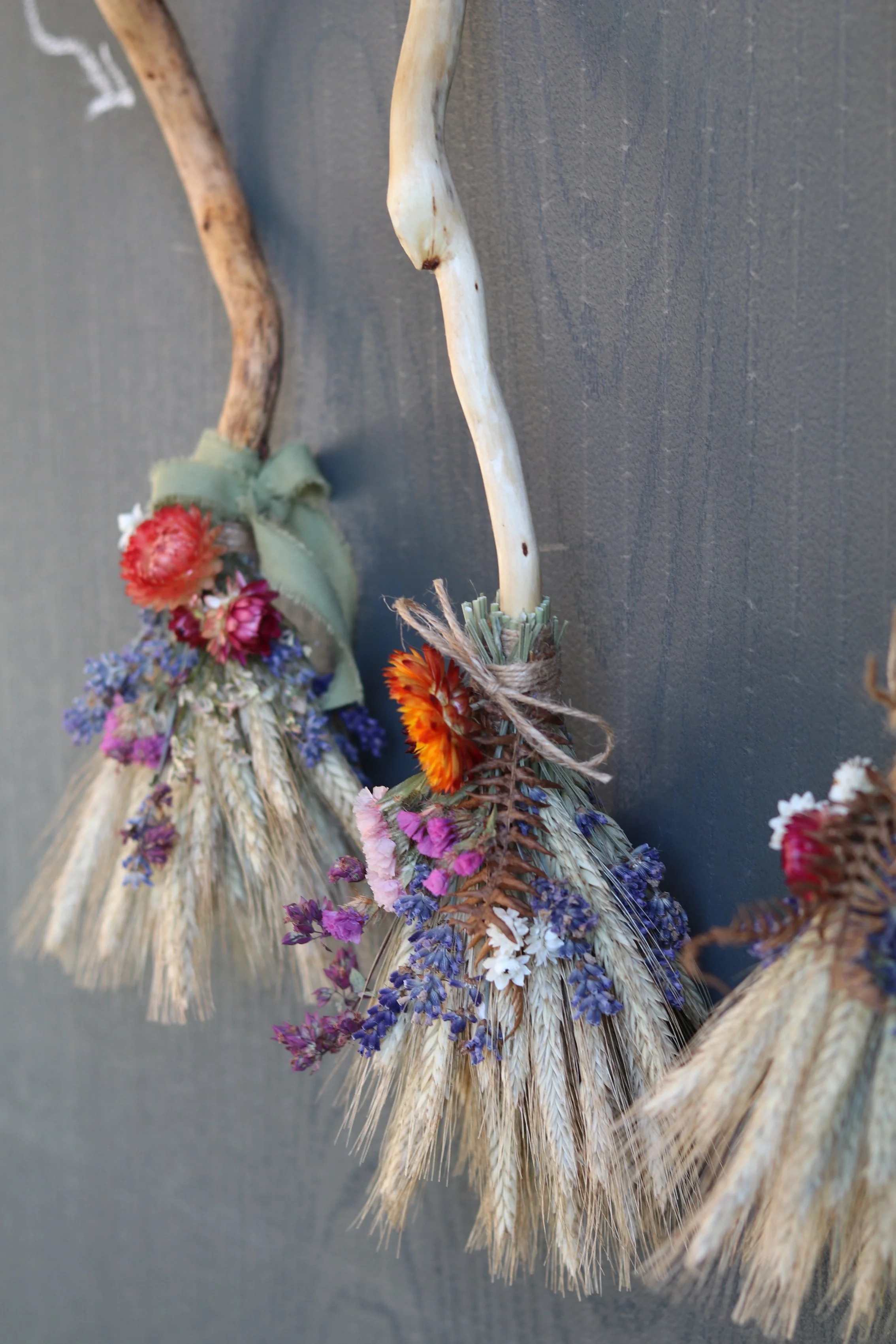 Mini broom 0.JPG