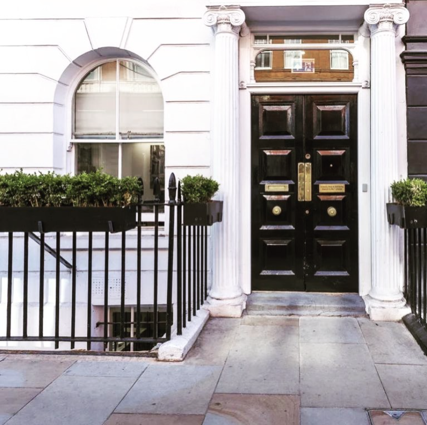 The Covent Garden Skin Clinic is located in a historic 18th-century townhouse, just off the Covent Garden piazza and within a 5-minute walk from Charing Cross, Leicester Square, and Covent Garden tube stations.