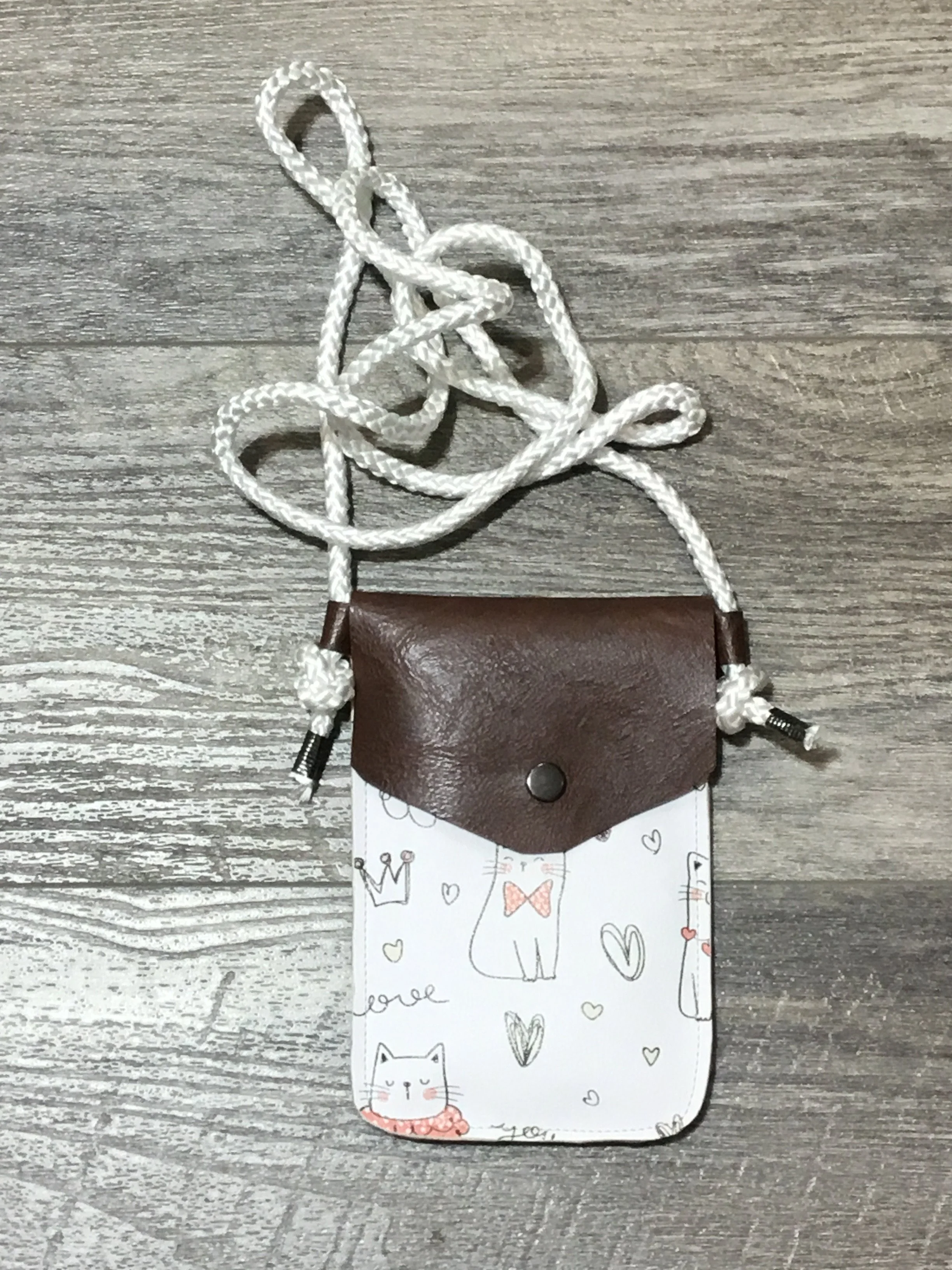 Kitty Hearts Crossbody