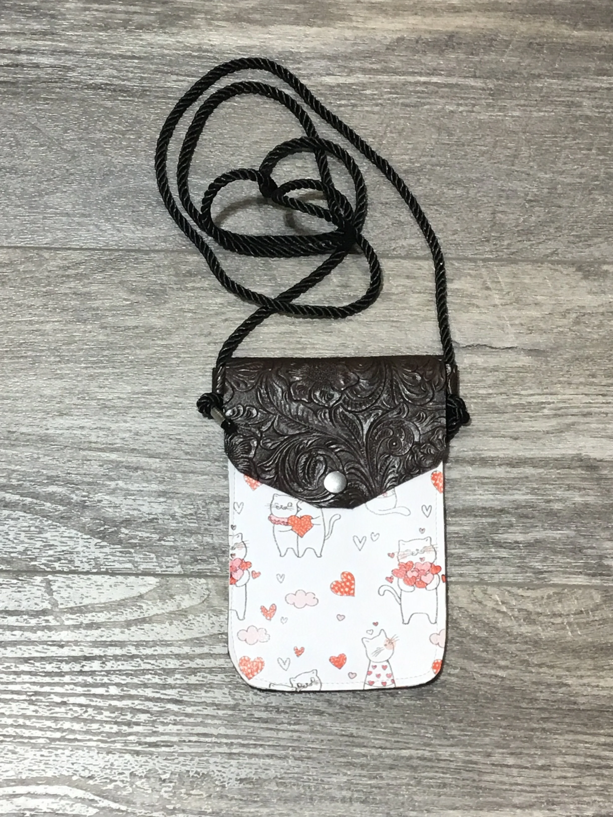 Love Cats Crossbody