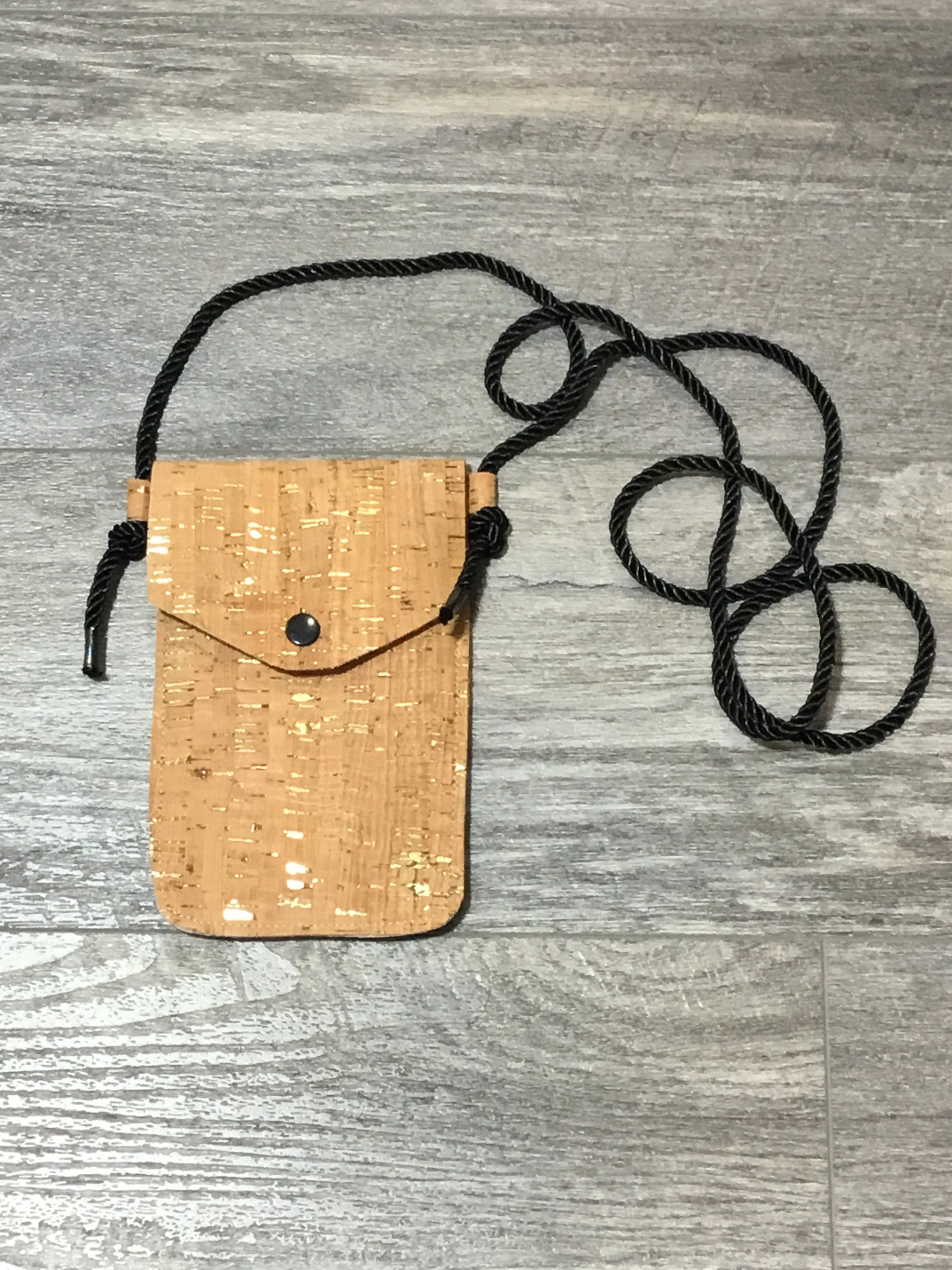 Cork Classic Crossbody