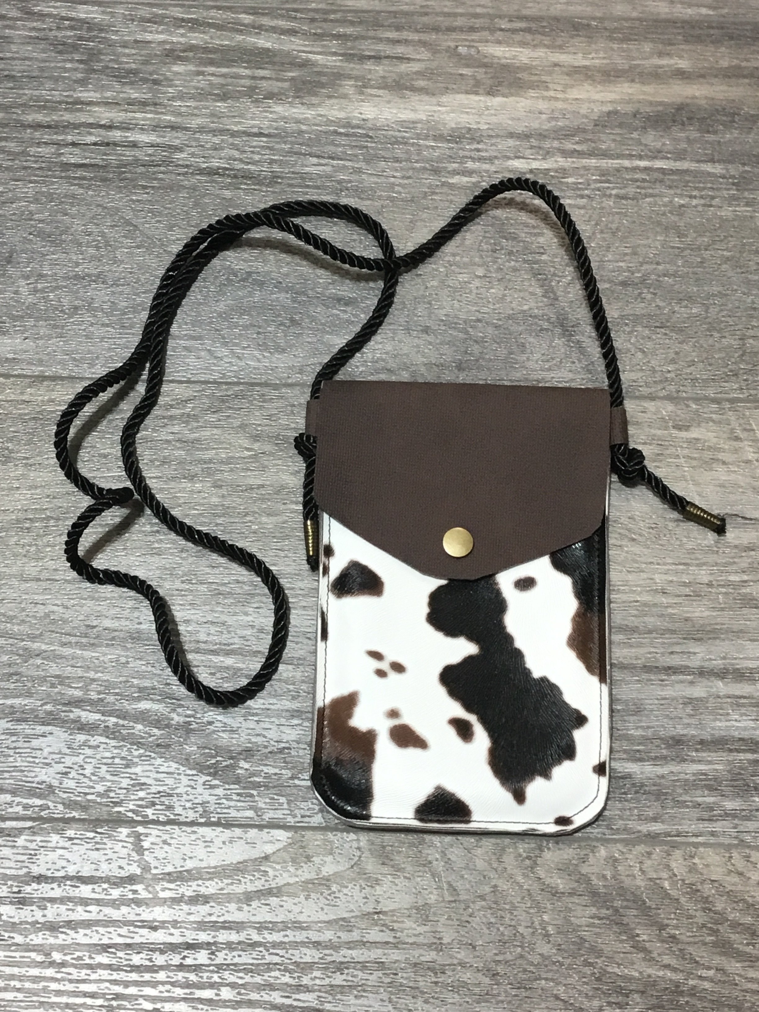 MooMoo Crossbody