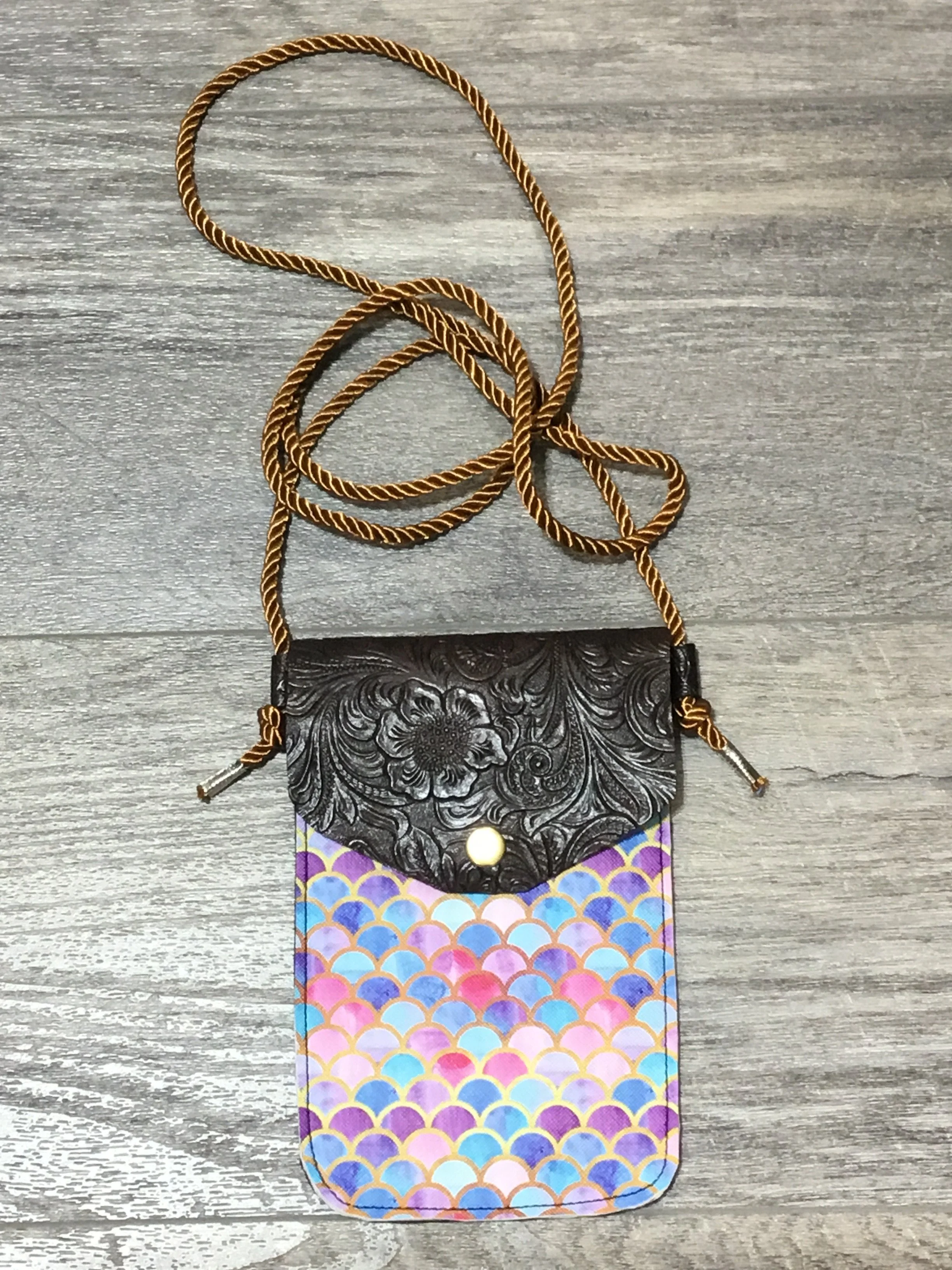 Pastel Wave Crossbody