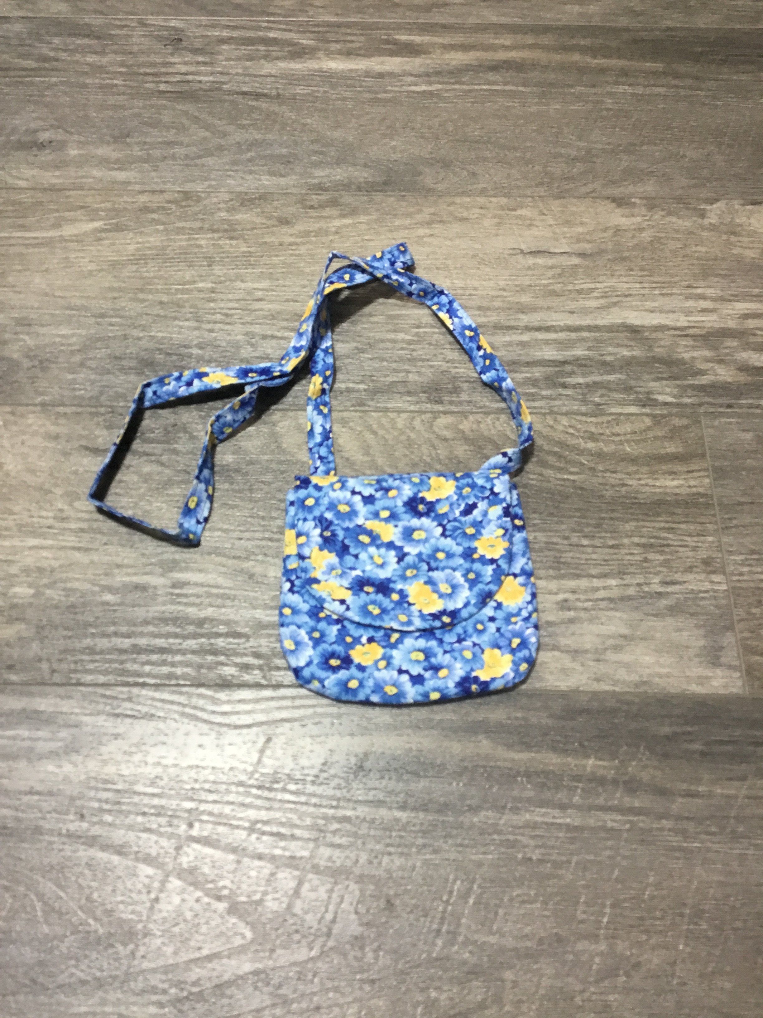 Blue/Yellow Daisies Purse
