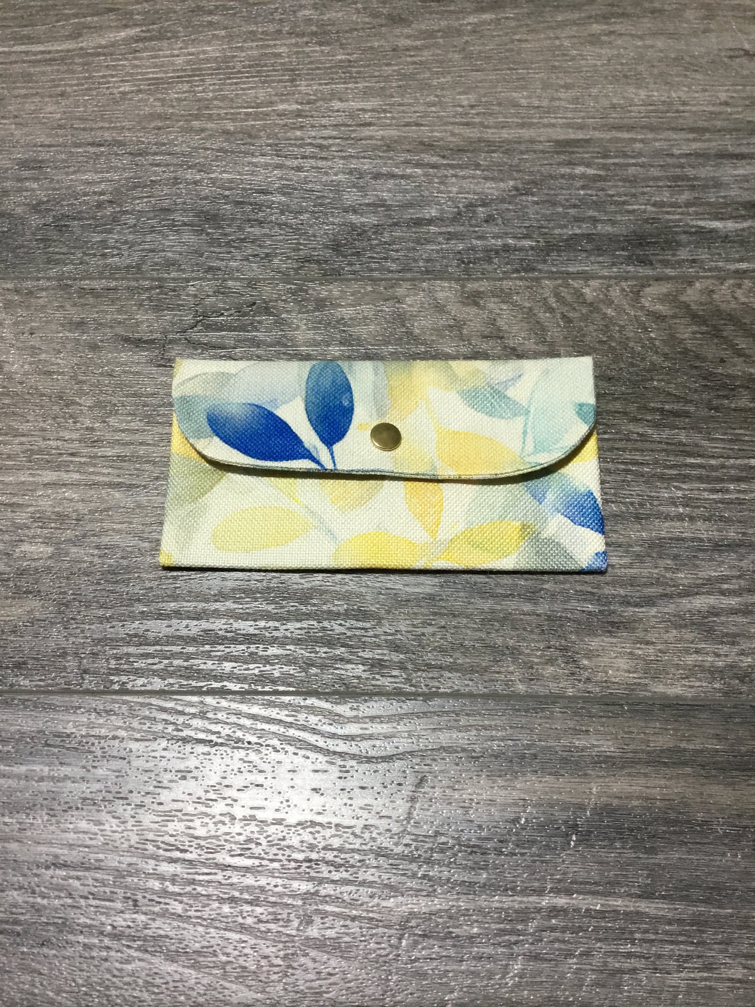 Water Leaves Currency Wallet
