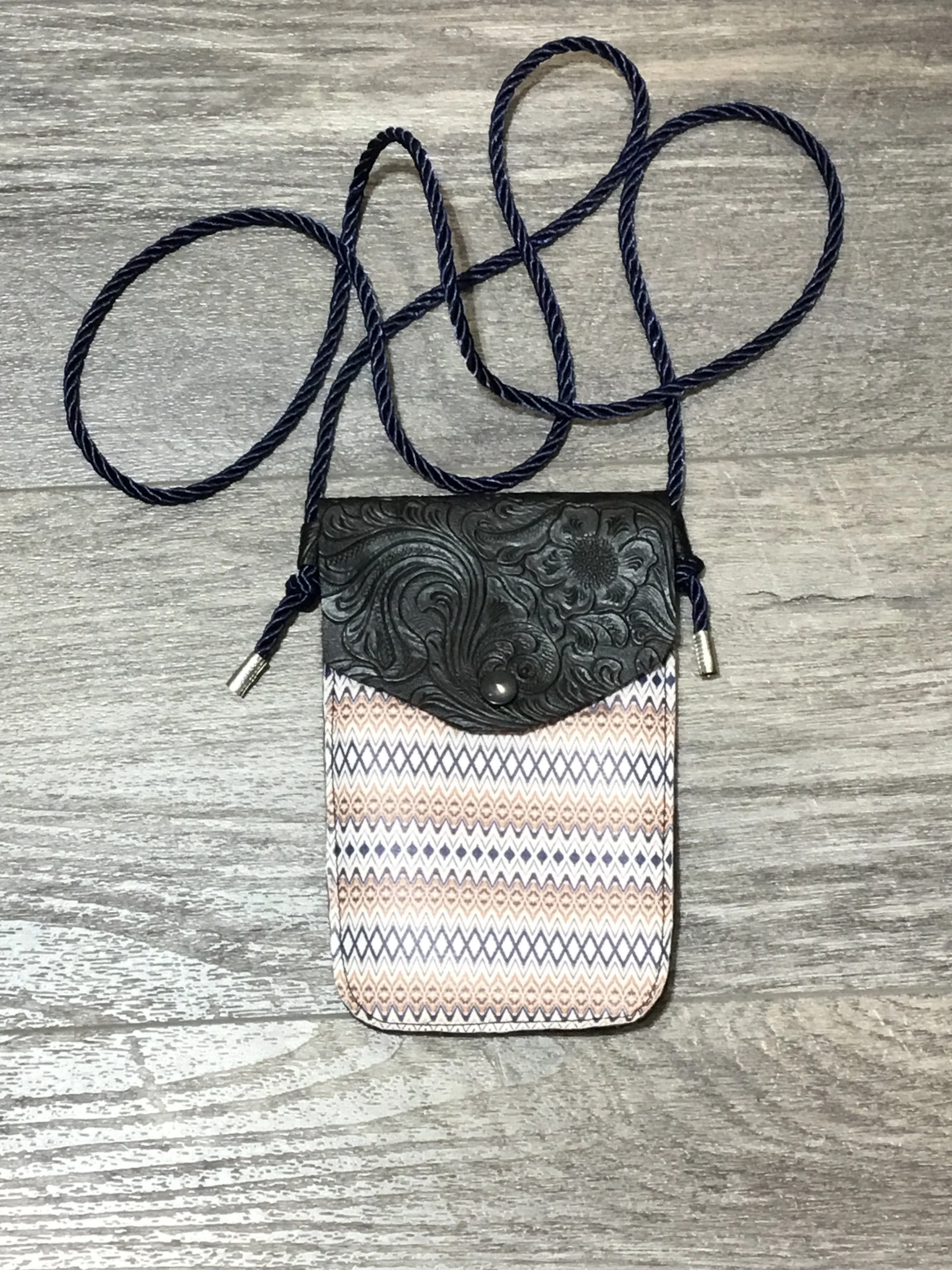 Spiral Crossbody