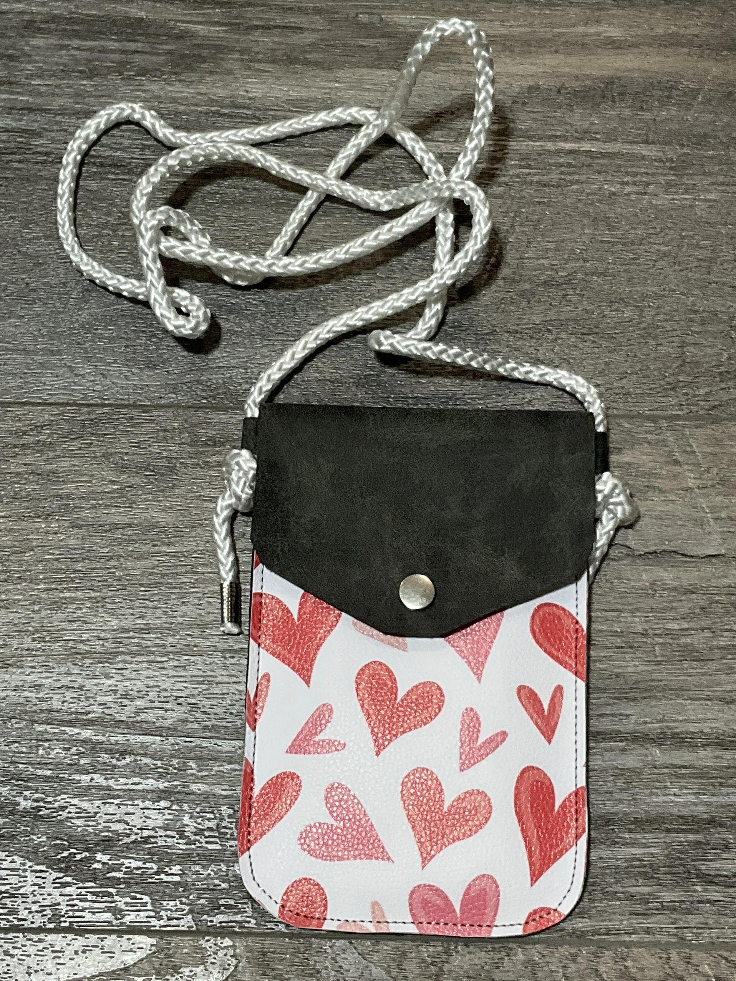 Sweetheart Crossbody