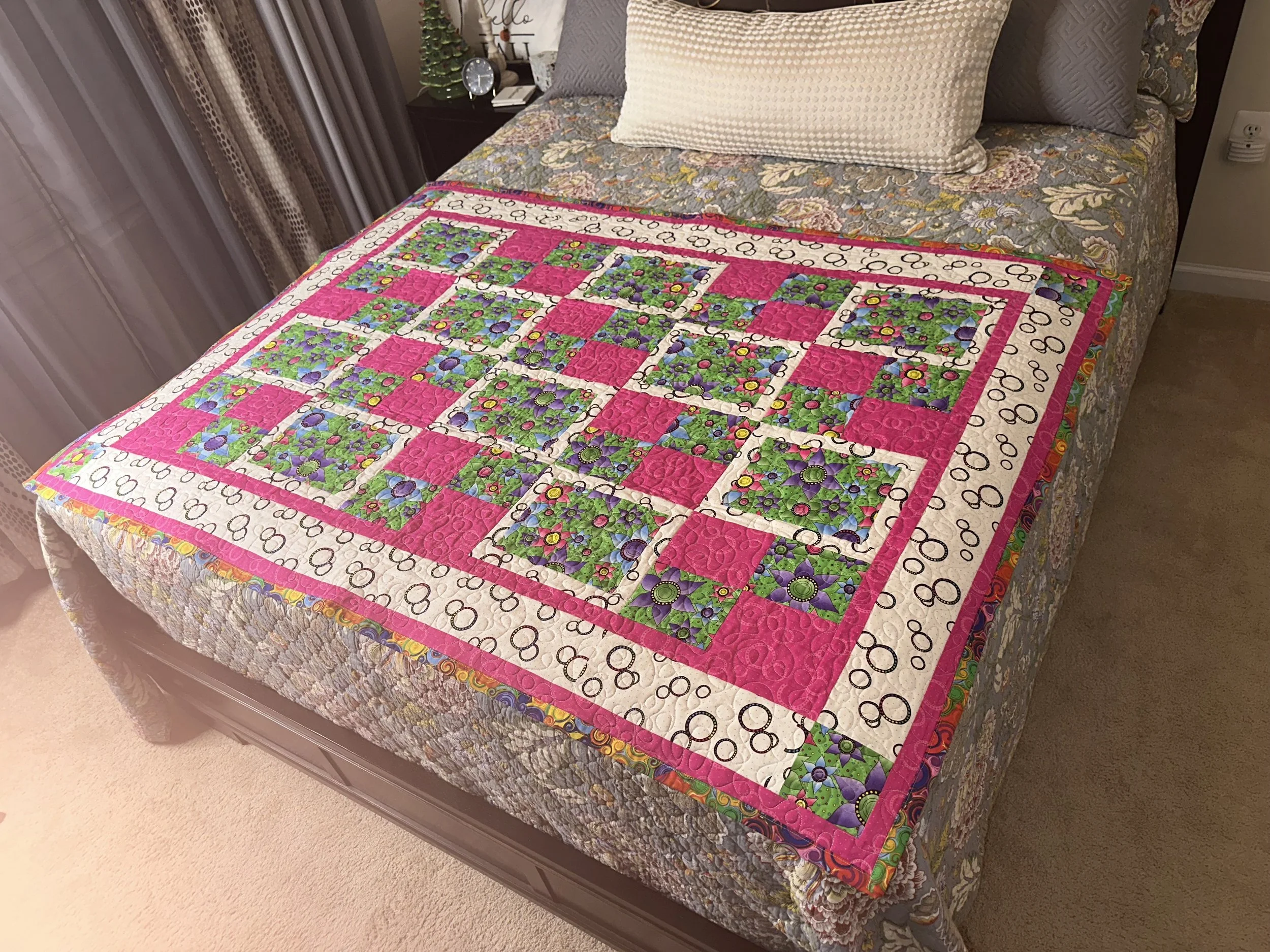42" x 59" Summer Bloom Park Place Quilt