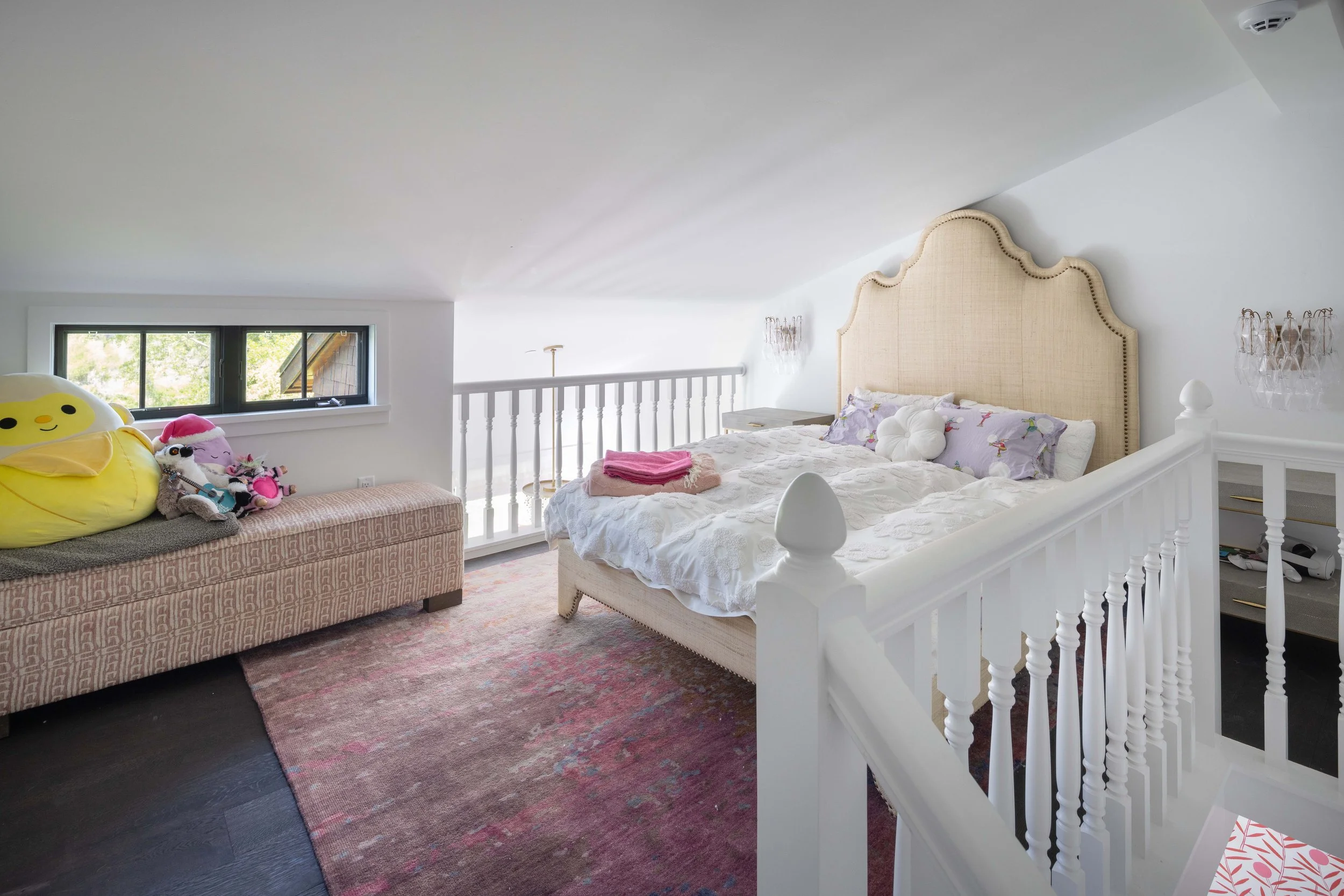 Loft - Guest Bedroom #3