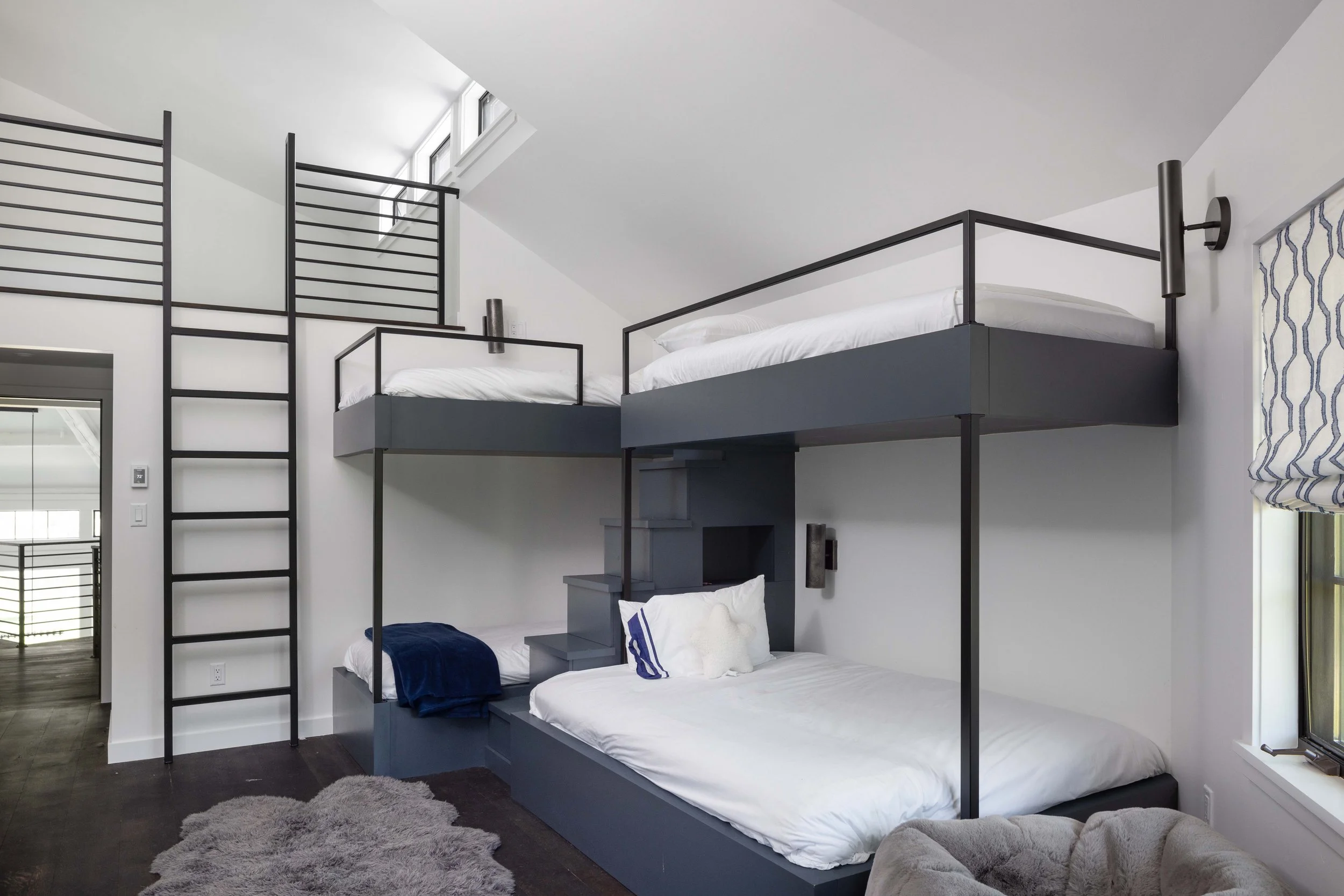 Guest Bedroom #1
