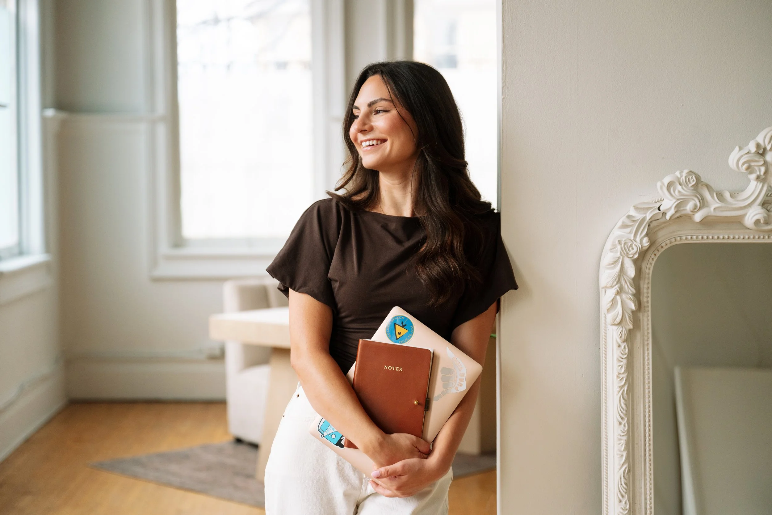 Hailey Tasker, Registered Psycotherapist (Q), founder and owner of Unpacked Therapy, a counsellor for young adults in Ontario.