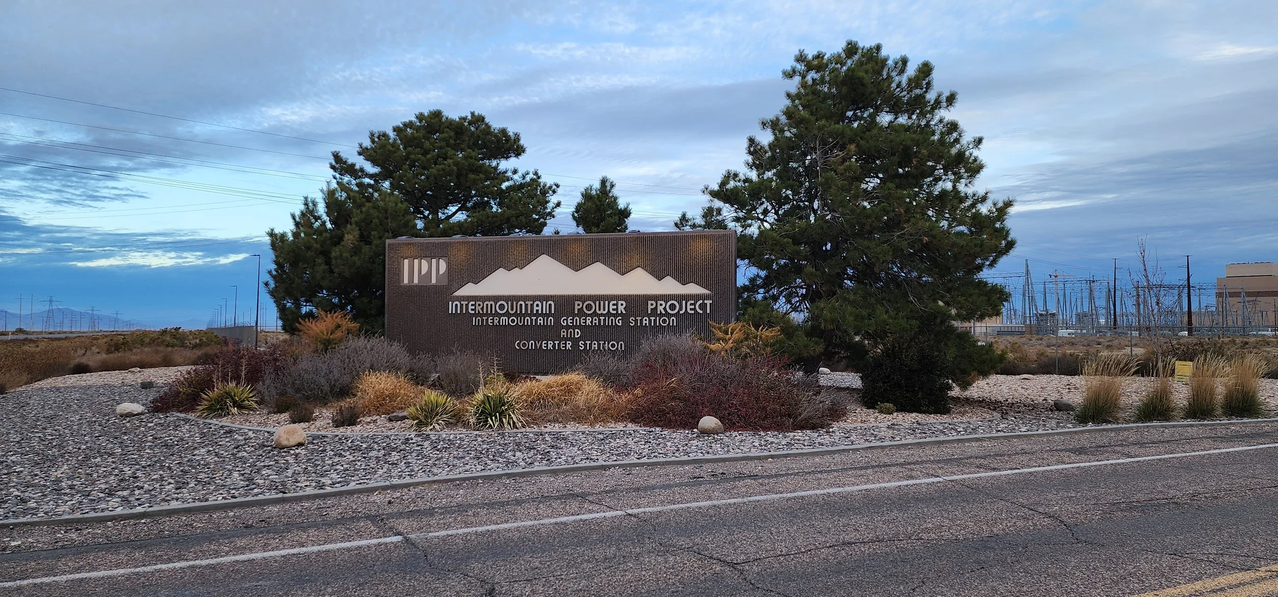 Intermountain generating station and converter station