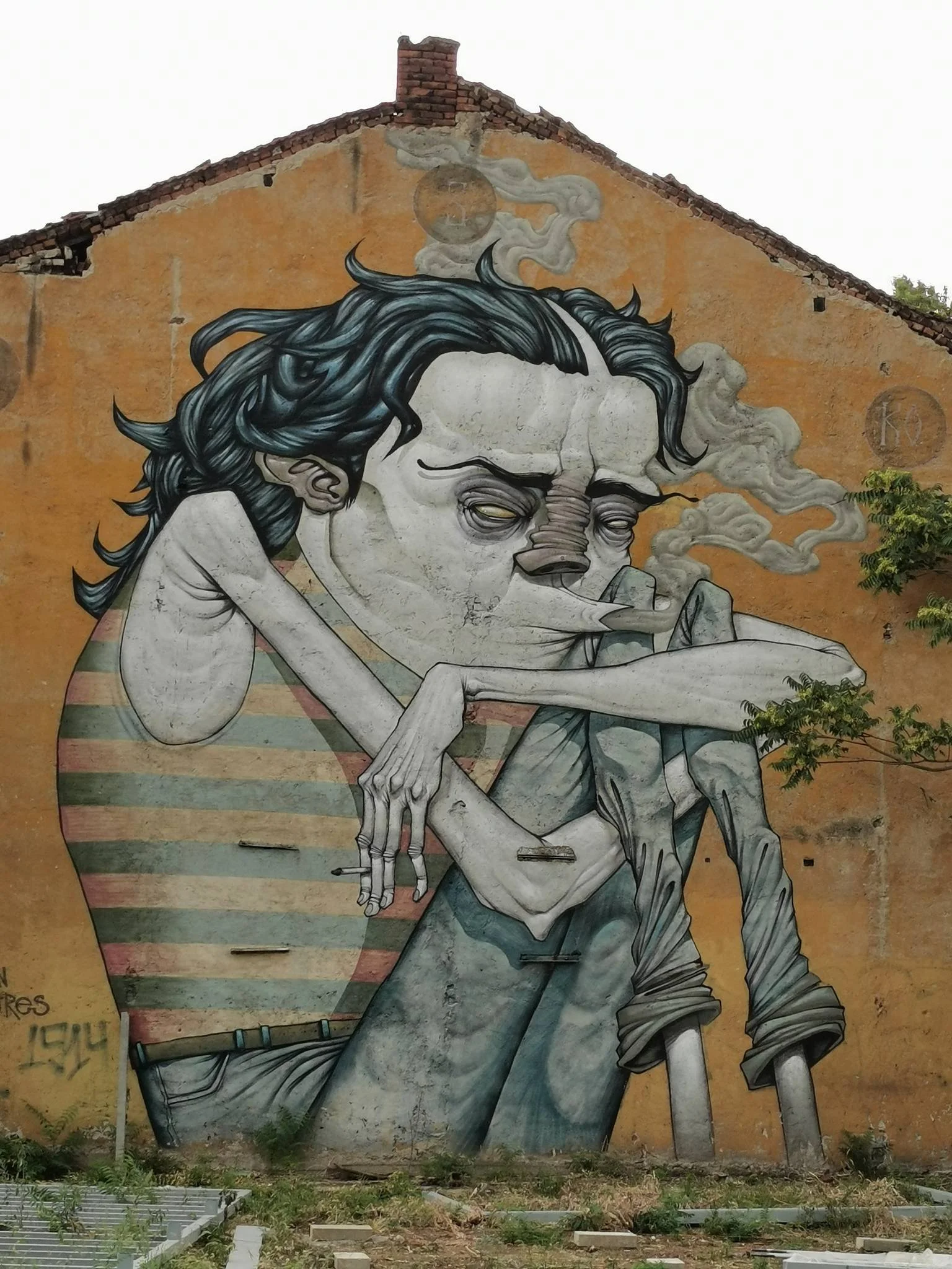 the 90's - sofia street art