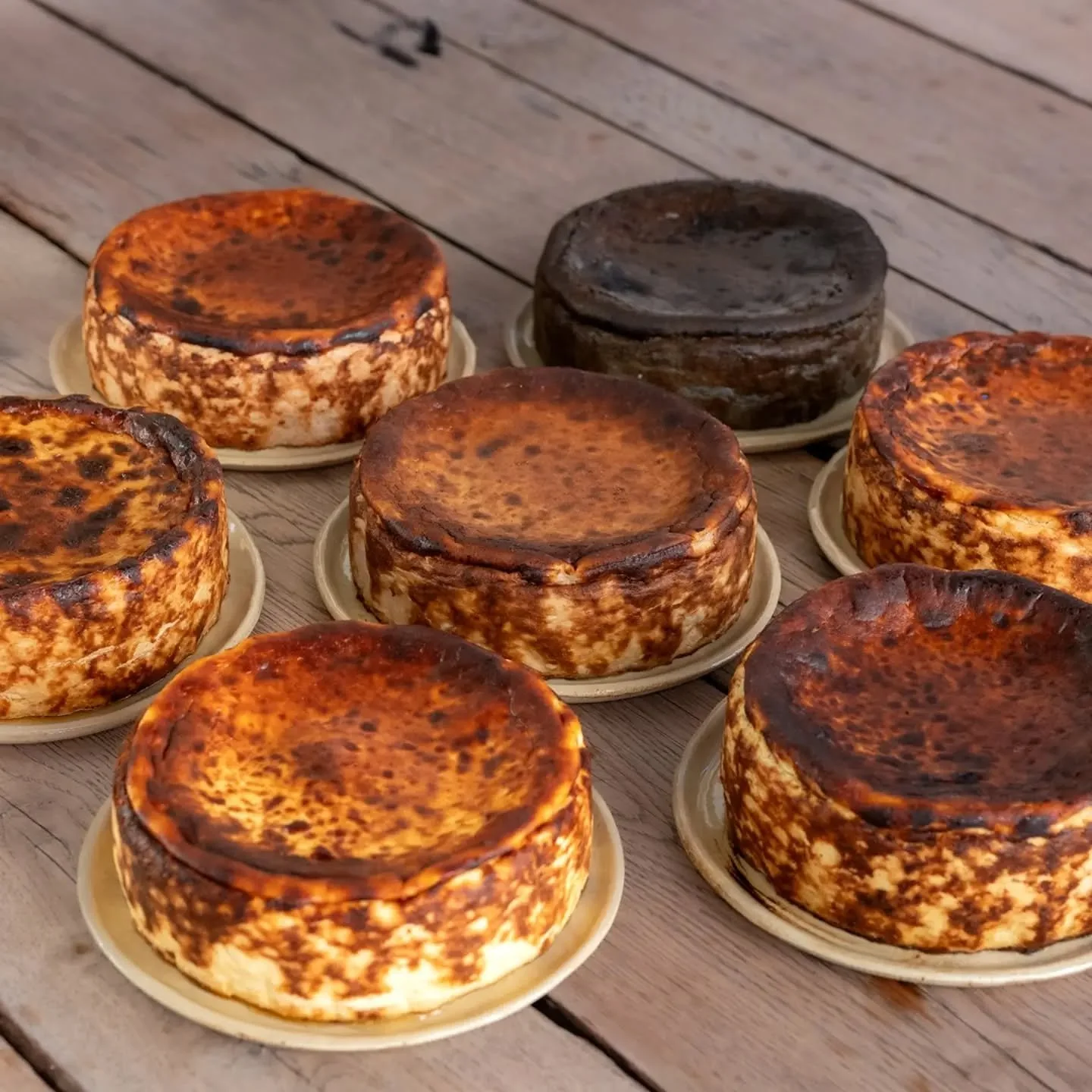 Something to celebrate, or just feel like treating yourself?

Get one of our whole cakes in your favourite flavour ☀️

#cheesecake #basquecheesecake #rotterdam