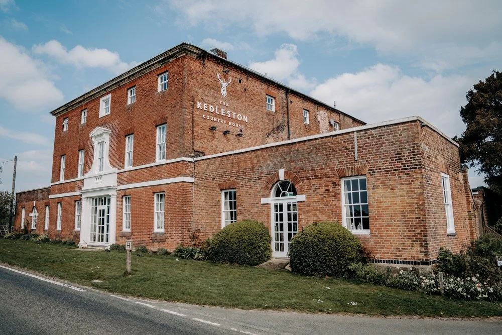 Celebration of life venue derby, celebration of life places derby, celebrations of life venues near markeaton crematorium, funeral venues in derby, wake venues in derby, room hire in derby for celebration of life and wakes and funerals, the crem derb