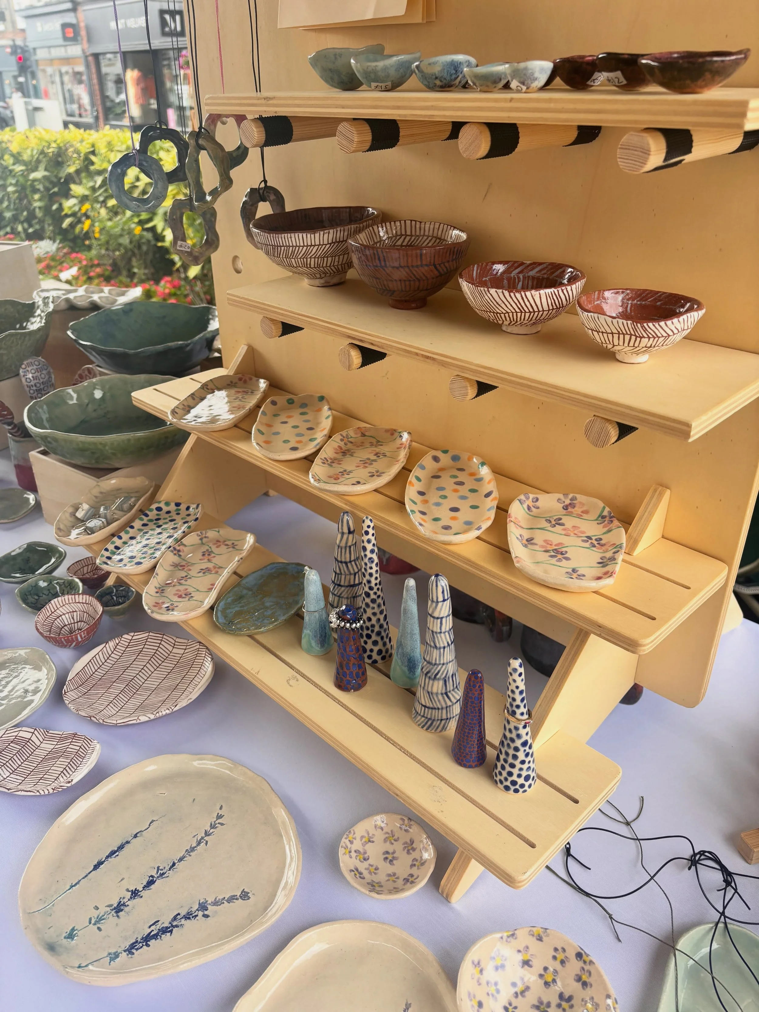 I&rsquo;m back at Henley market this weekend (Sunday 26th July)! Here are some piccies from my first time there in June: it was a fabulous market and there was a lovely atmosphere as it was just before the regatta 🚣