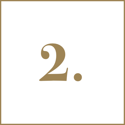 Numéro 2 en couleur dorée.