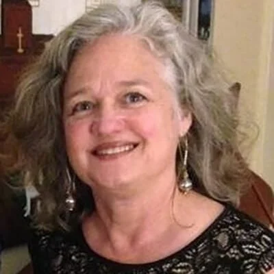 Headshot of Karla Fowkes, accompanist.