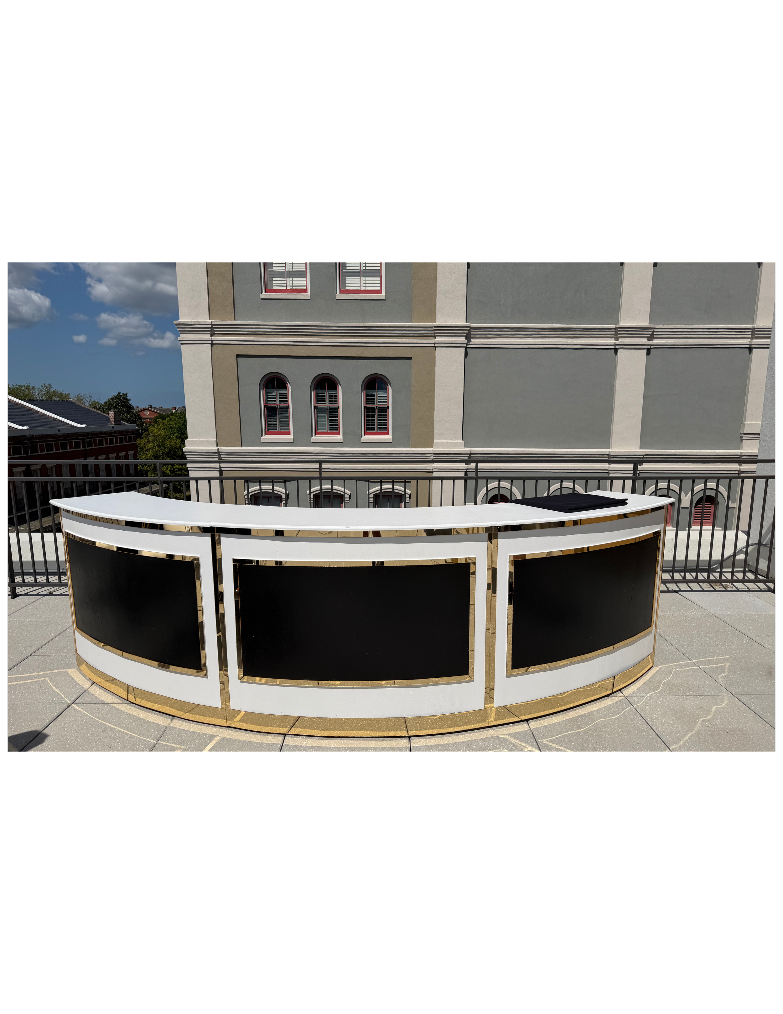 Deluxe Curved Bar