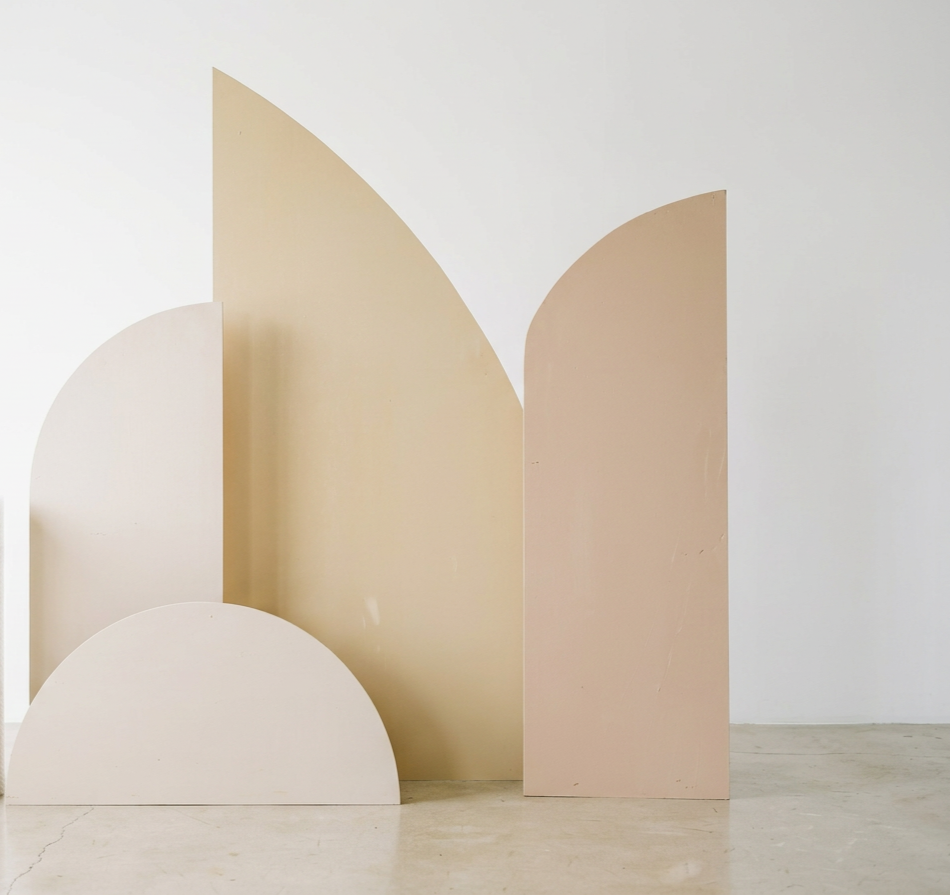 Lovely Set Walls