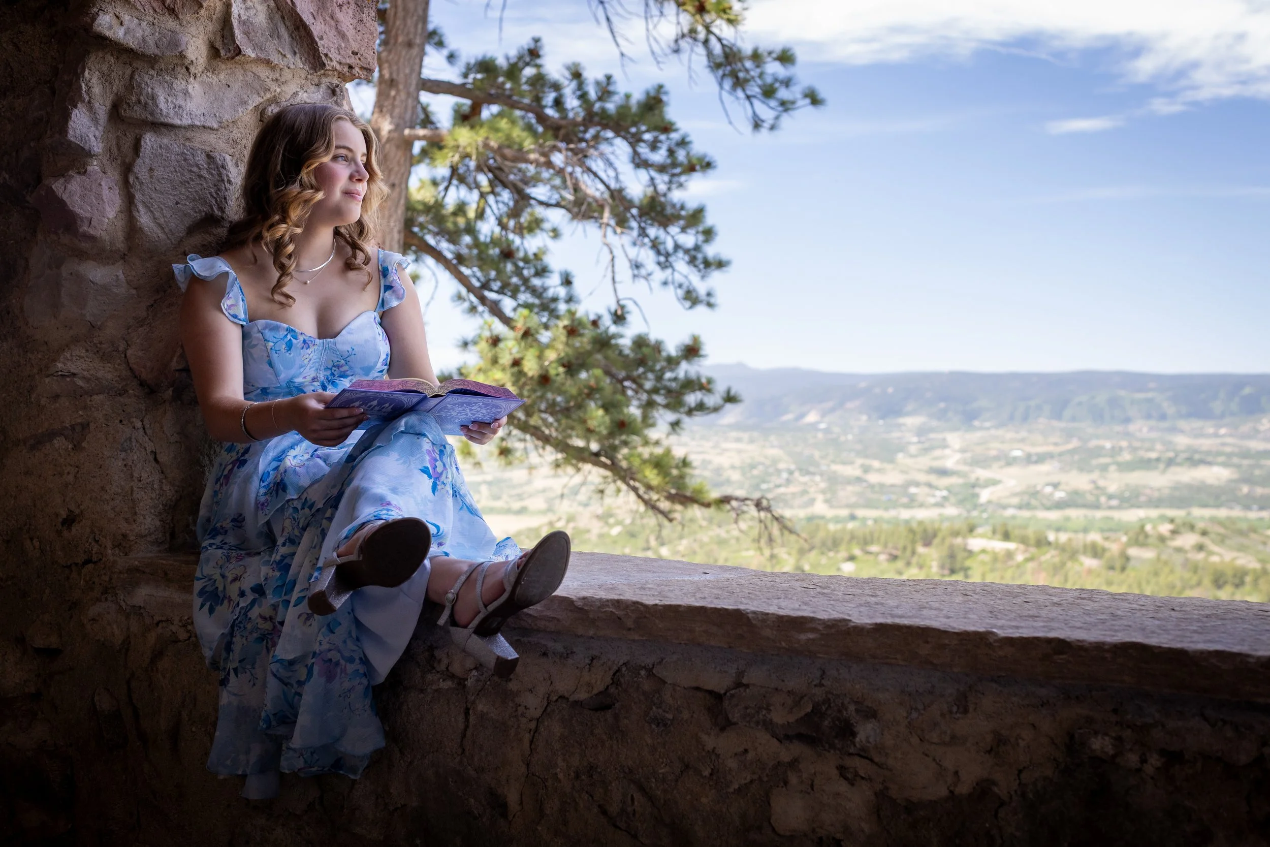Top 5 best places for Senior Portrait Photography on the Front Range of Colorado | From Mountains to Secret Castles