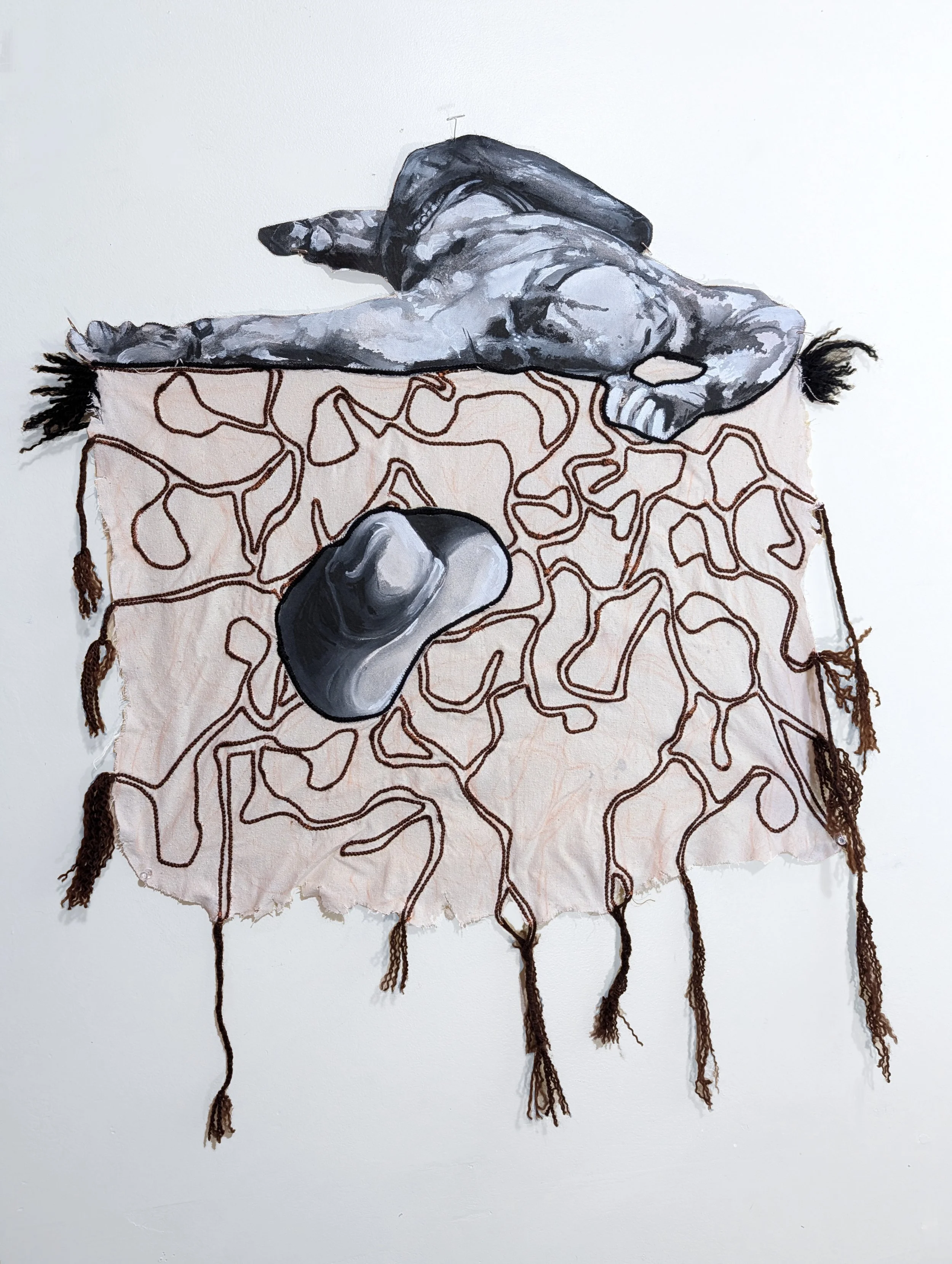 Acrylic paint, muslin, canvas, and yarn.
2024.