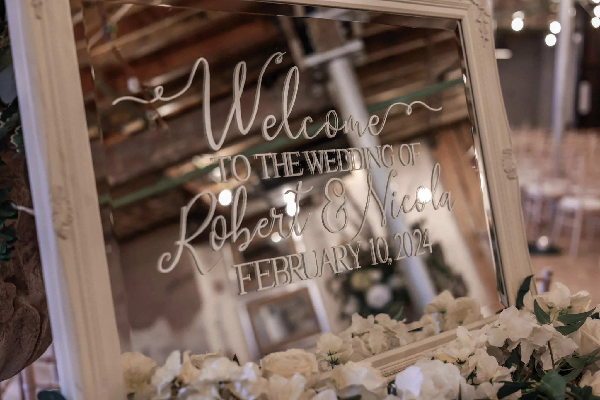 Landscape welcome mirror