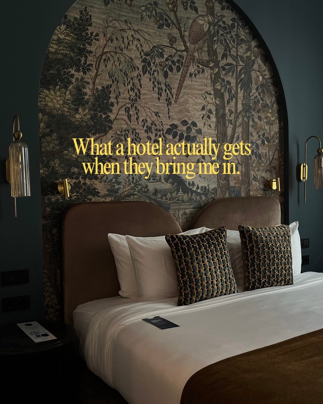 Most hotels post pretty photos. I build a content library &mdash; the stuff guests actually save and use to plan their trip. Here&rsquo;s what a partnership with me looks like. 
DM &lsquo;library&rsquo; if you want the breakdown.