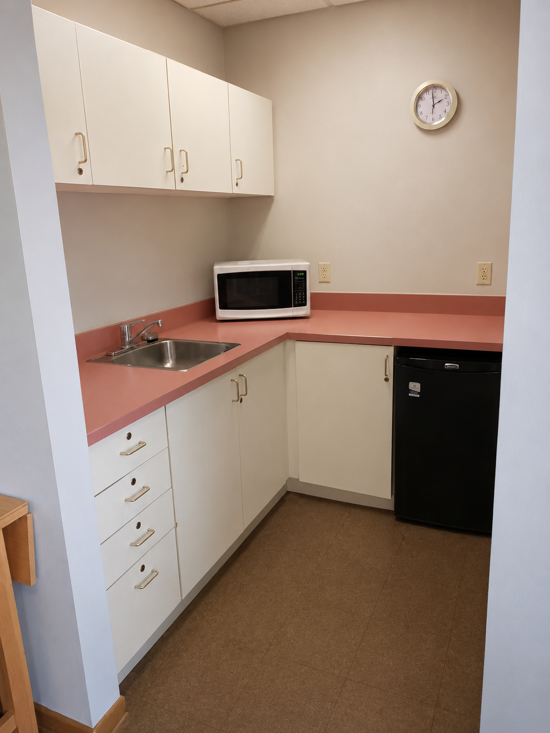 Kitchenette off Meeting Rm 1