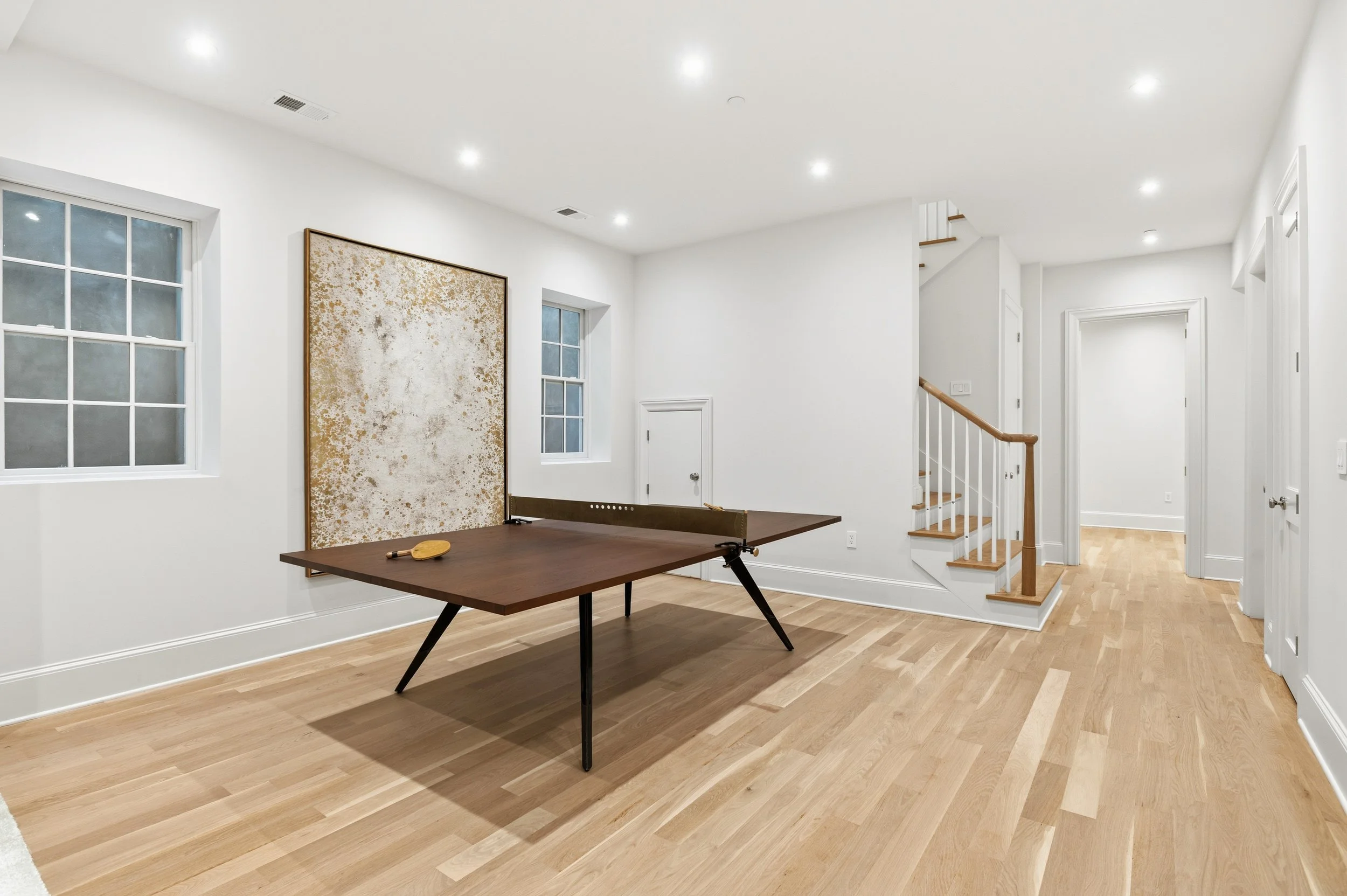 32-Lower Level Recreation Room.jpg
