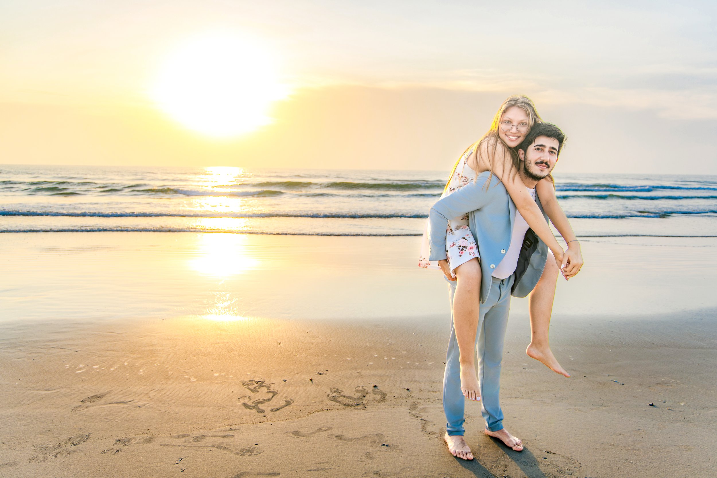 couplephotoshotdaytonabeach(1).jpg