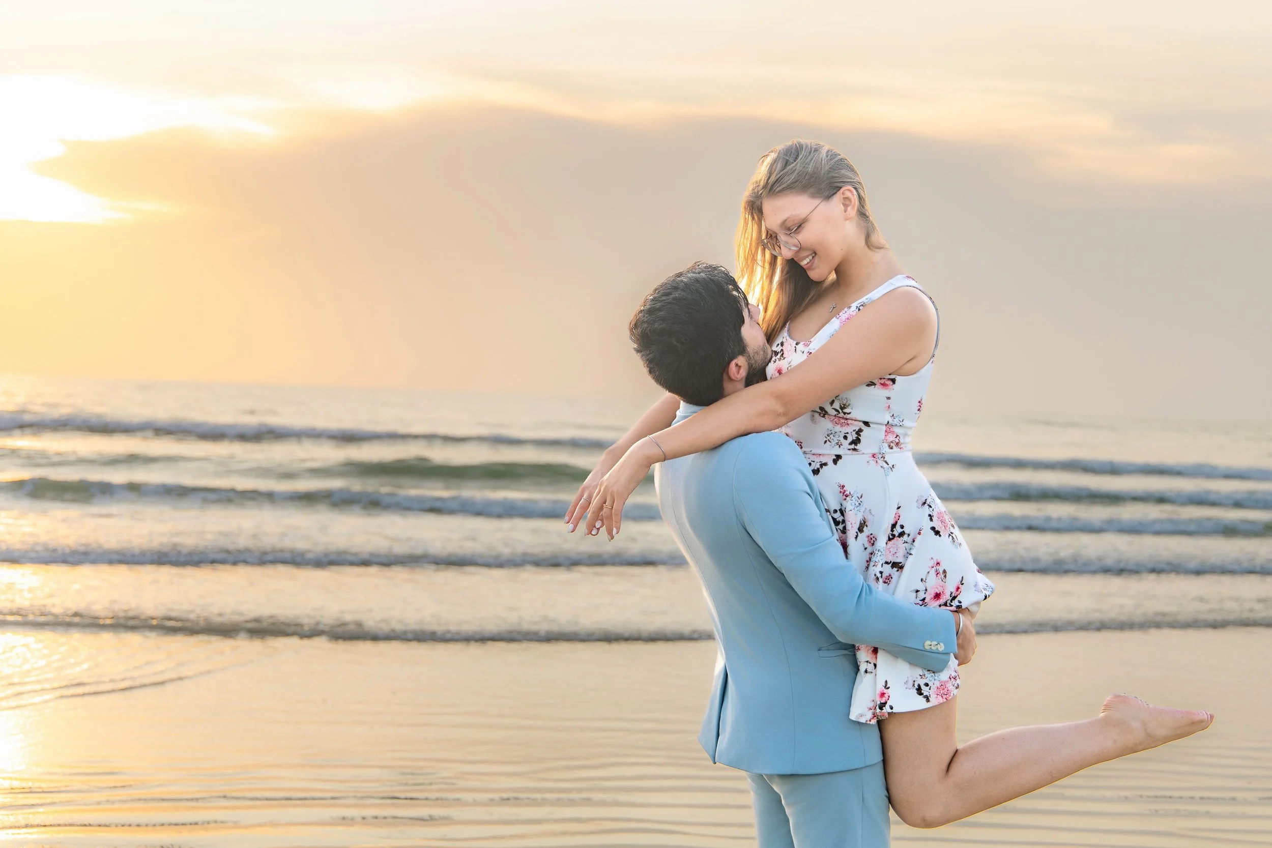CouplephotoshootDaytonaBeach(21).jpg