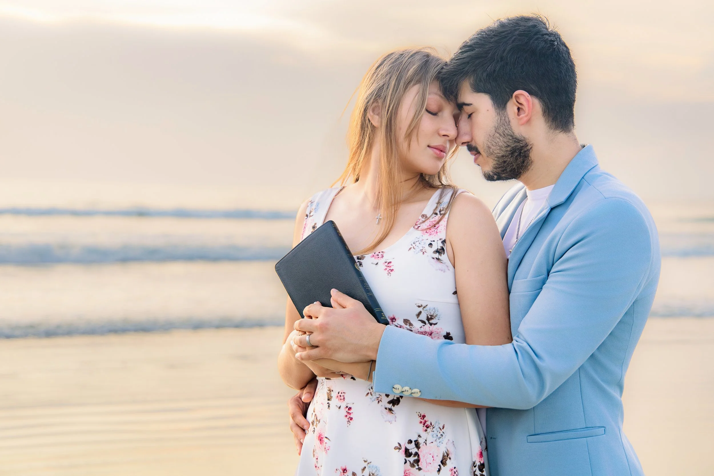 CouplephotoshootDaytonaBeach(32).jpg