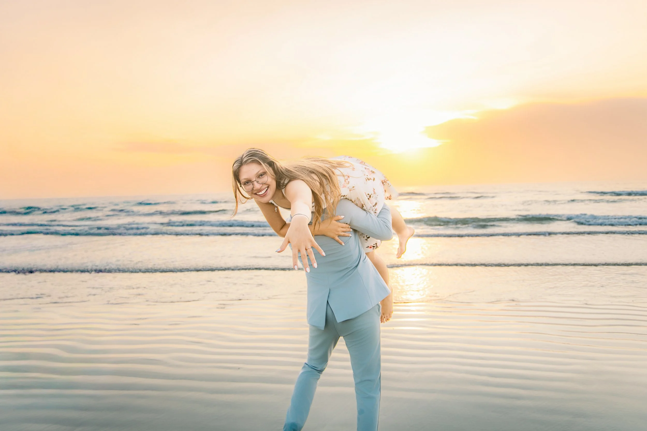 couplephotoshotdaytonabeach(2).jpg