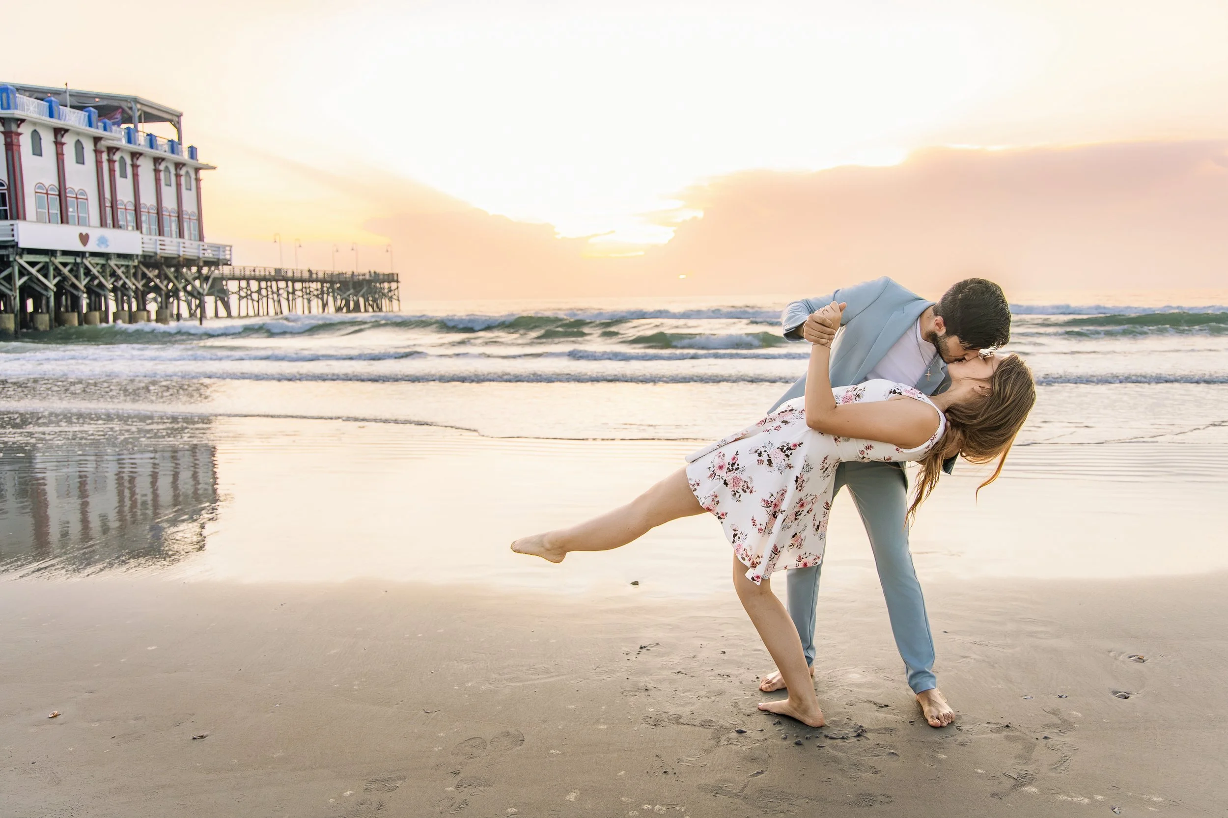 CouplephotoshootDaytonaBeach(40).jpg