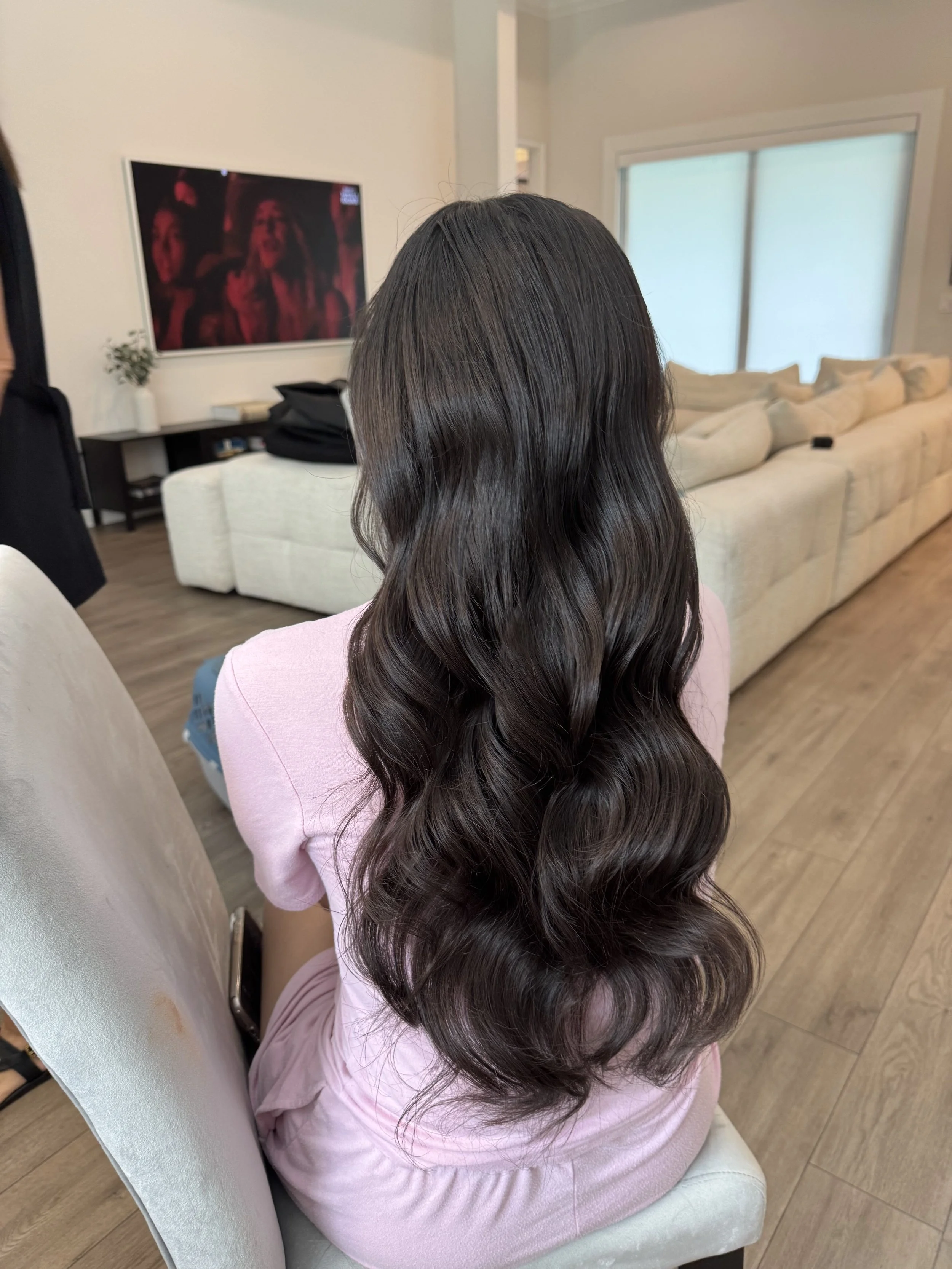 Emily Kyle Beauty, Tampa Bridal Hair and Makeup Artist, Florida Bridal Hair and Makeup, Hollywood Glam Waves, Soft Glam Makeup Artist, Luxury Bridal Beauty, Destination Wedding Hair and Makeup, Tampa Bridal Hair