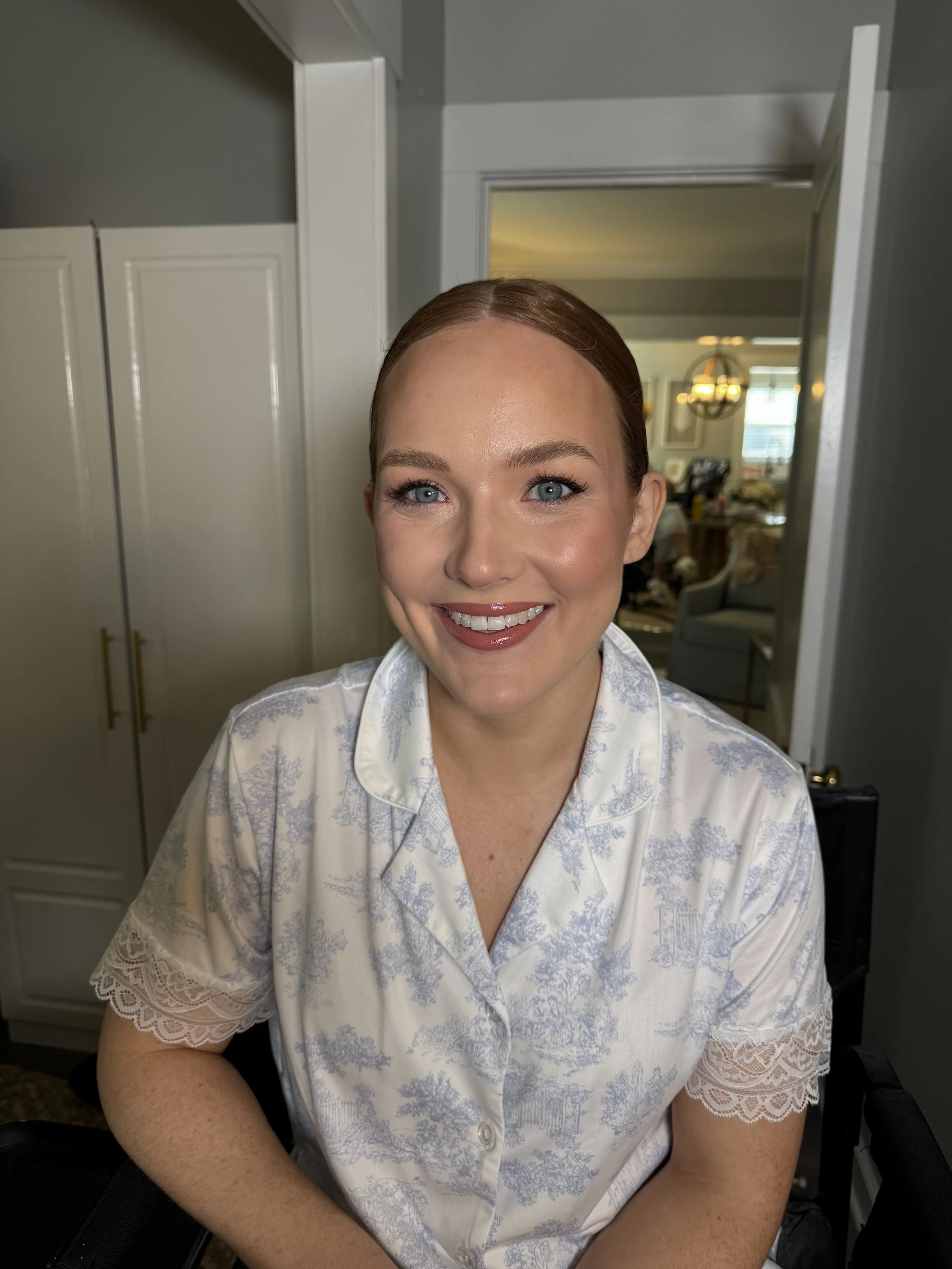 Emily Kyle Beauty, Tampa Bridal Hair and Makeup Artist, Florida Bridal Hair and Makeup, Hollywood Glam Waves, Soft Glam Makeup Artist, Luxury Bridal Beauty, Destination Wedding Hair and Makeup, Tampa Bridal Hair