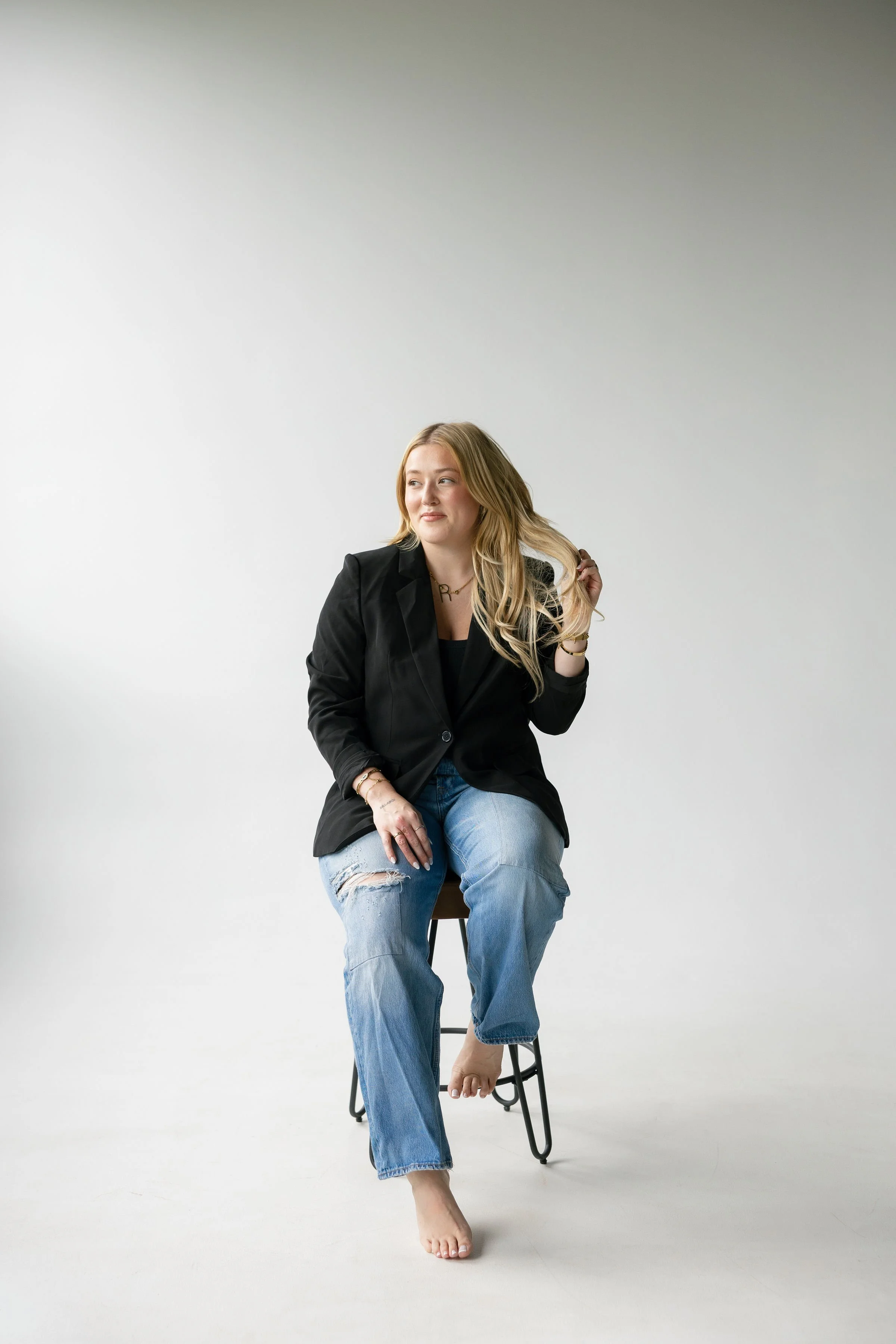 Emily Kyle Beauty, Tampa Bridal Hair and Makeup Artist, Florida Bridal Hair and Makeup, Hollywood Glam Waves, Soft Glam Makeup Artist, Luxury Bridal Beauty, Destination Wedding Hair and Makeup, Tampa Bridal Hair