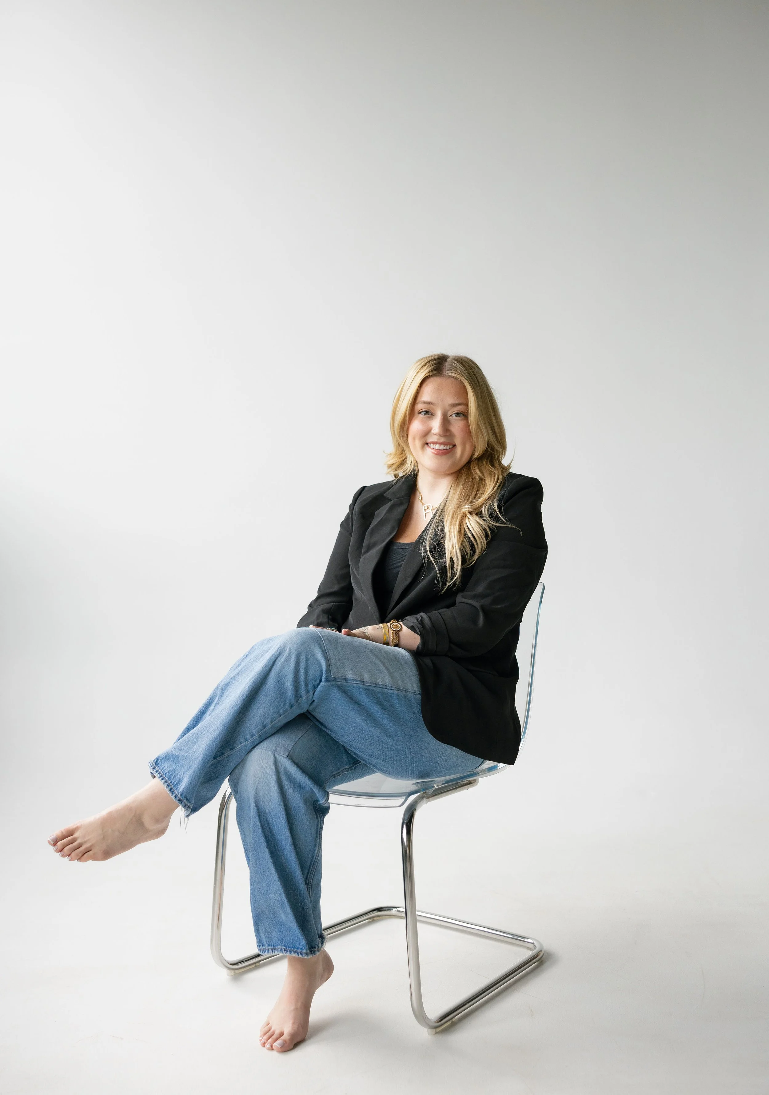 Emily Kyle Beauty, Tampa Bridal Hair and Makeup Artist, Florida Bridal Hair and Makeup, Hollywood Glam Waves, Soft Glam Makeup Artist, Luxury Bridal Beauty, Destination Wedding Hair and Makeup, Tampa Bridal Hair