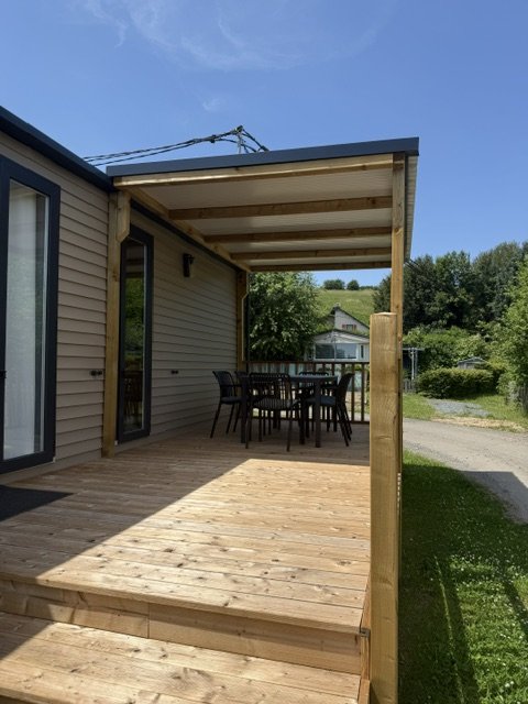 Het Terras met Eettafel