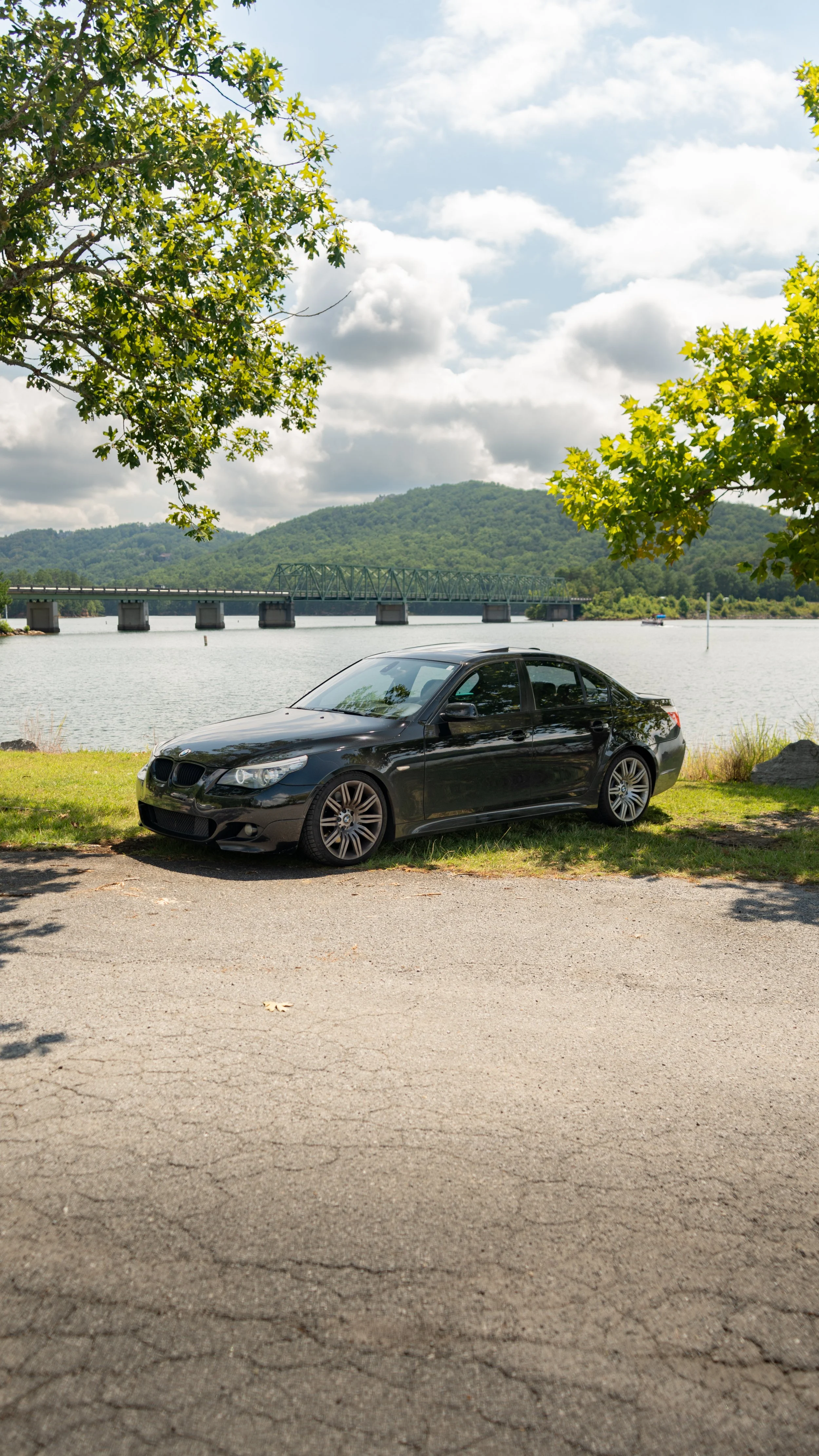 BMW 550i: Dinan Stage 3 6MT (E60)