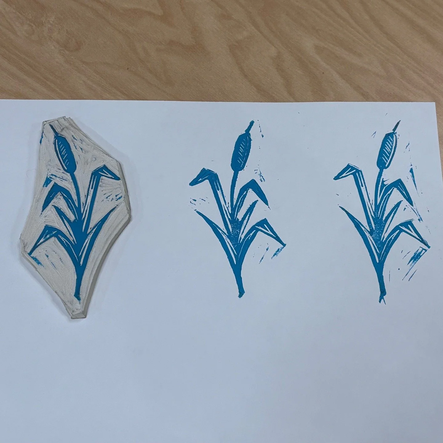 A fun/quick print done at the #GatheringPartners conference for in May 2026. Frustratingly, I lost the carving within hours of taking this picture, but the session renewed my interest in the practice.
