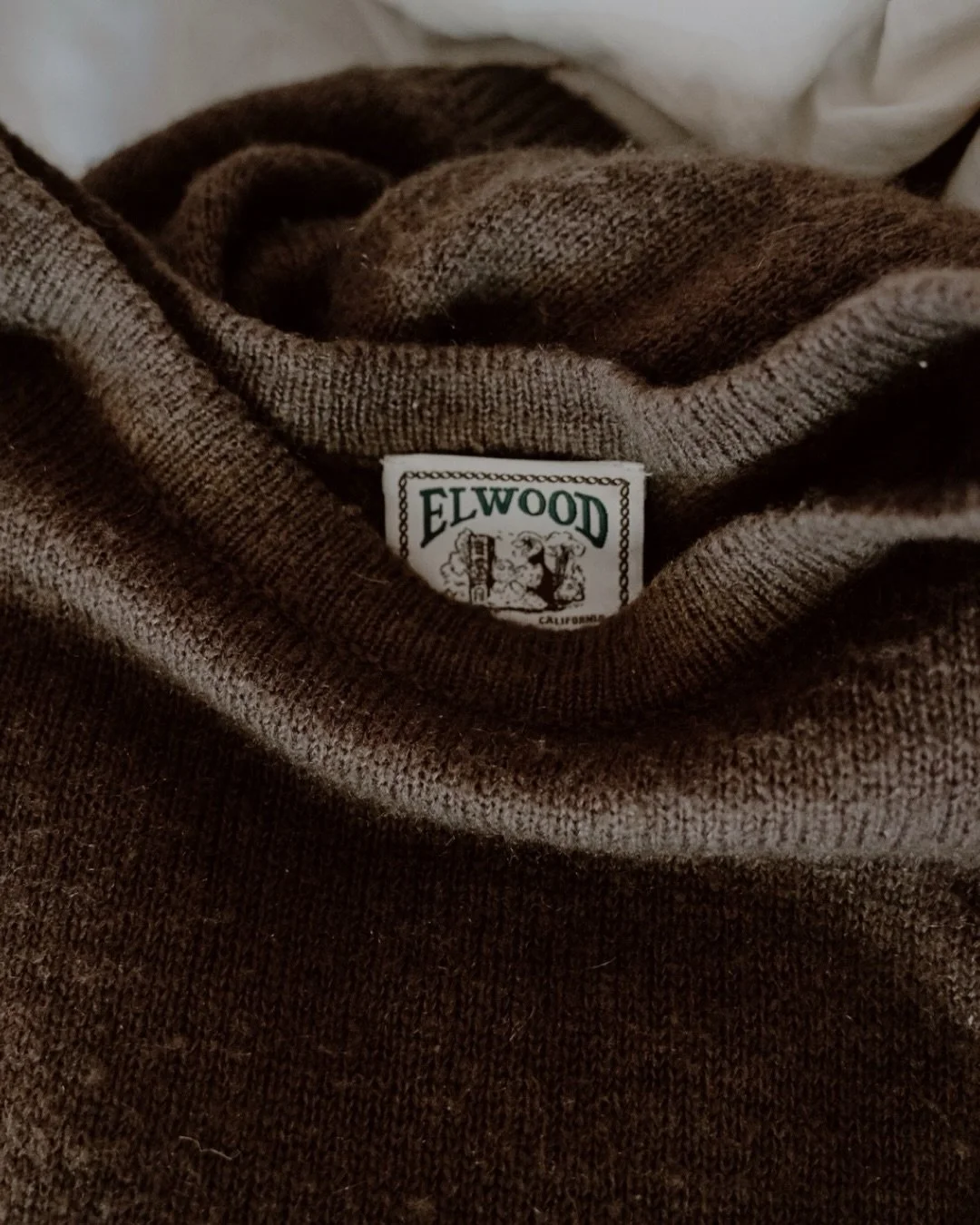 Lately, I&rsquo;ve been making a little room ☁️

It started with an overstuffed dresser drawer and turned into something I hadn&rsquo;t quite expected-a closer look at the clothes I&rsquo;ve kept, the versions of myself I&rsquo;ve dressed for, and wh