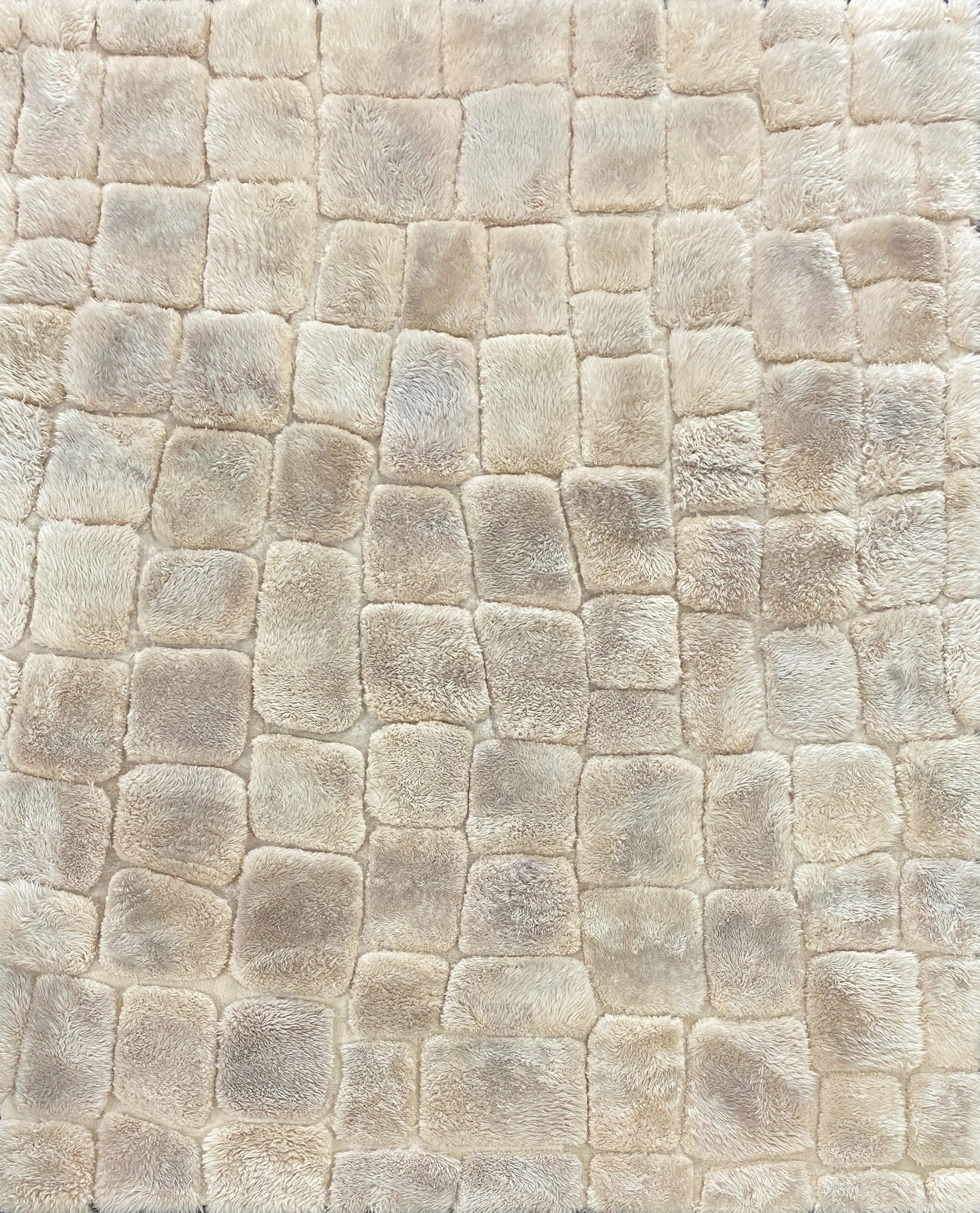 Chamonix Stone Two Tone Champagne 9x12-Sheepskin.jpg