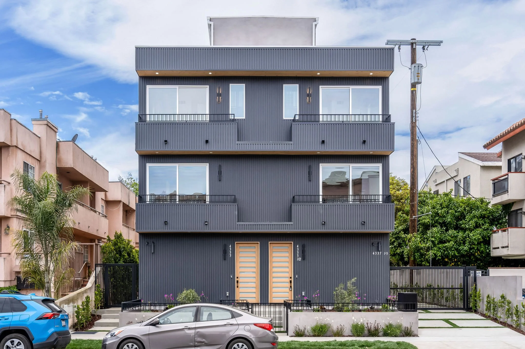 4333 N Dixie