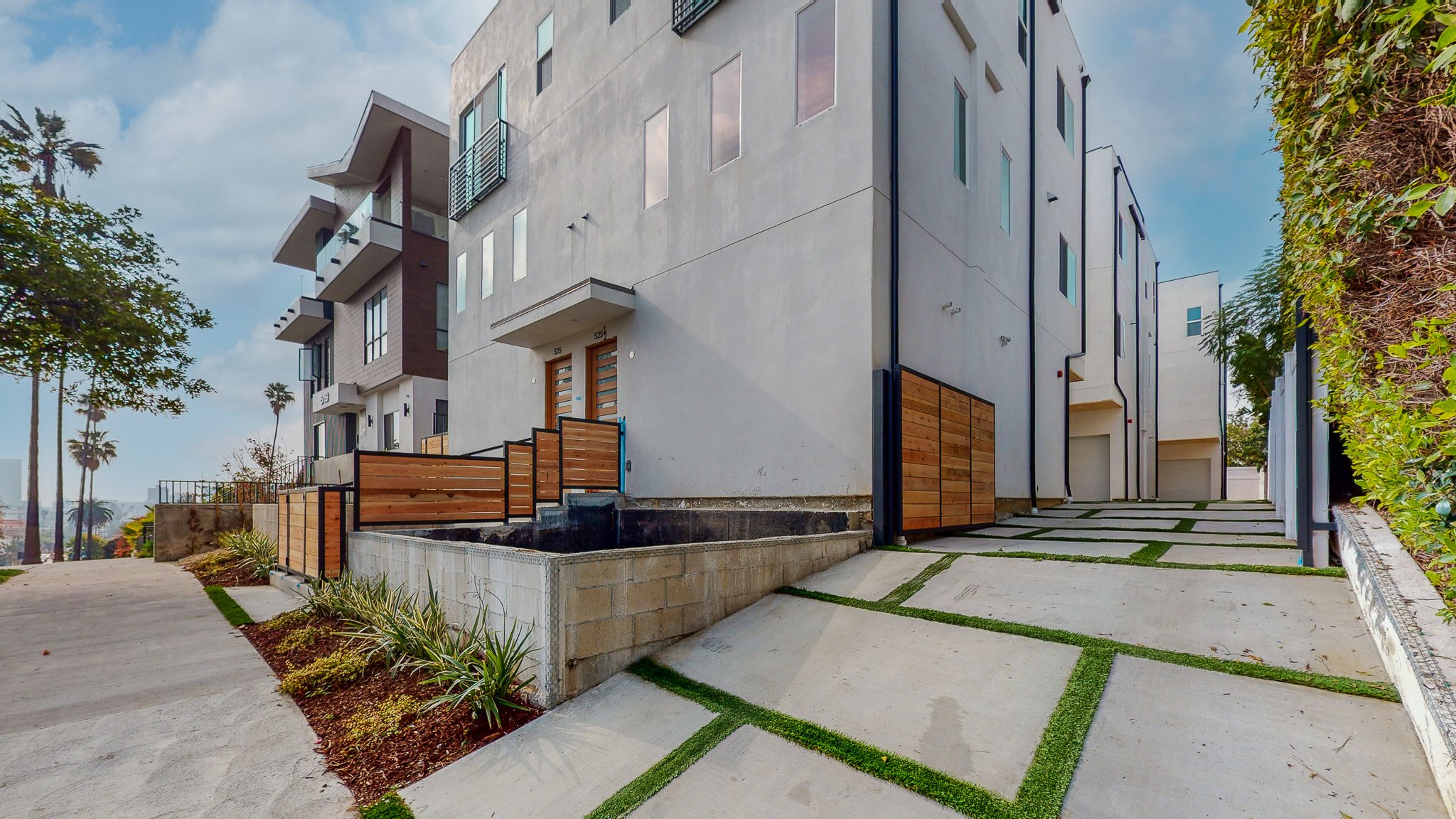 525-N-Normandie-Ave_LA360VR-3.jpg