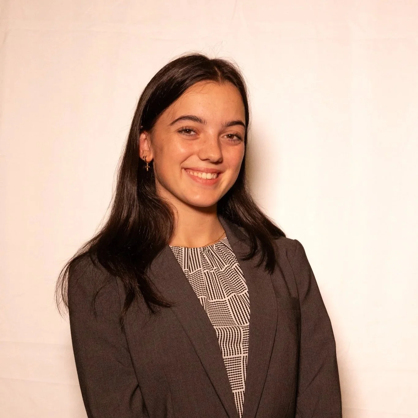 FRAN PELLUMBI