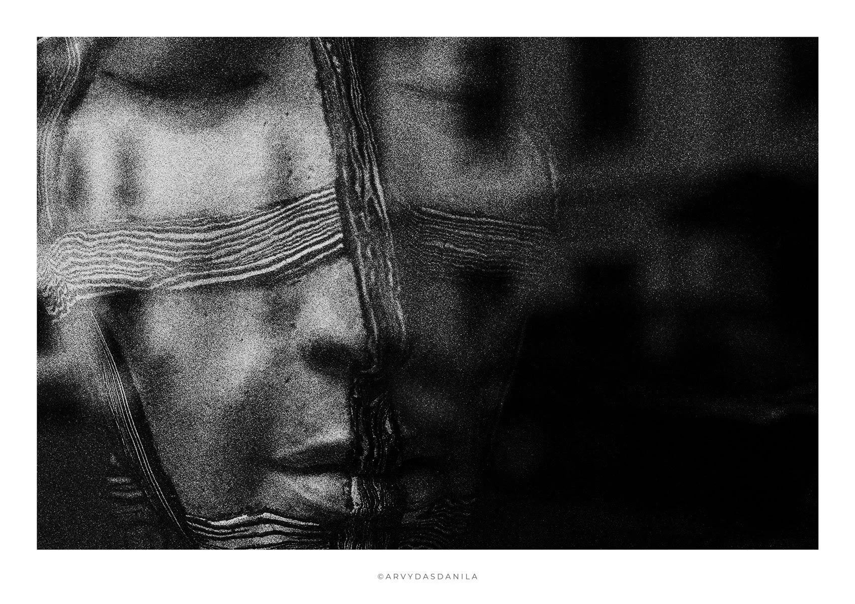SILENT17.jpg (Copy)