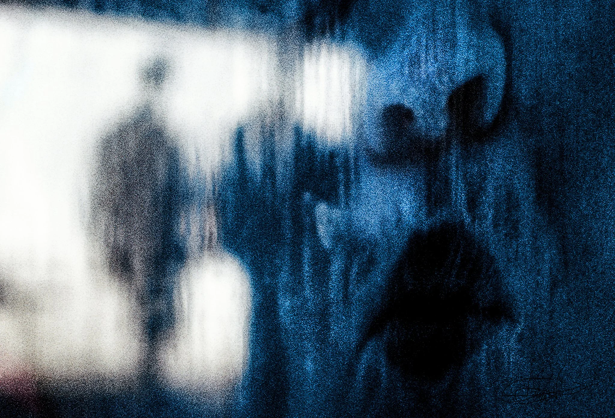 BLU_AD_01_A0.jpg