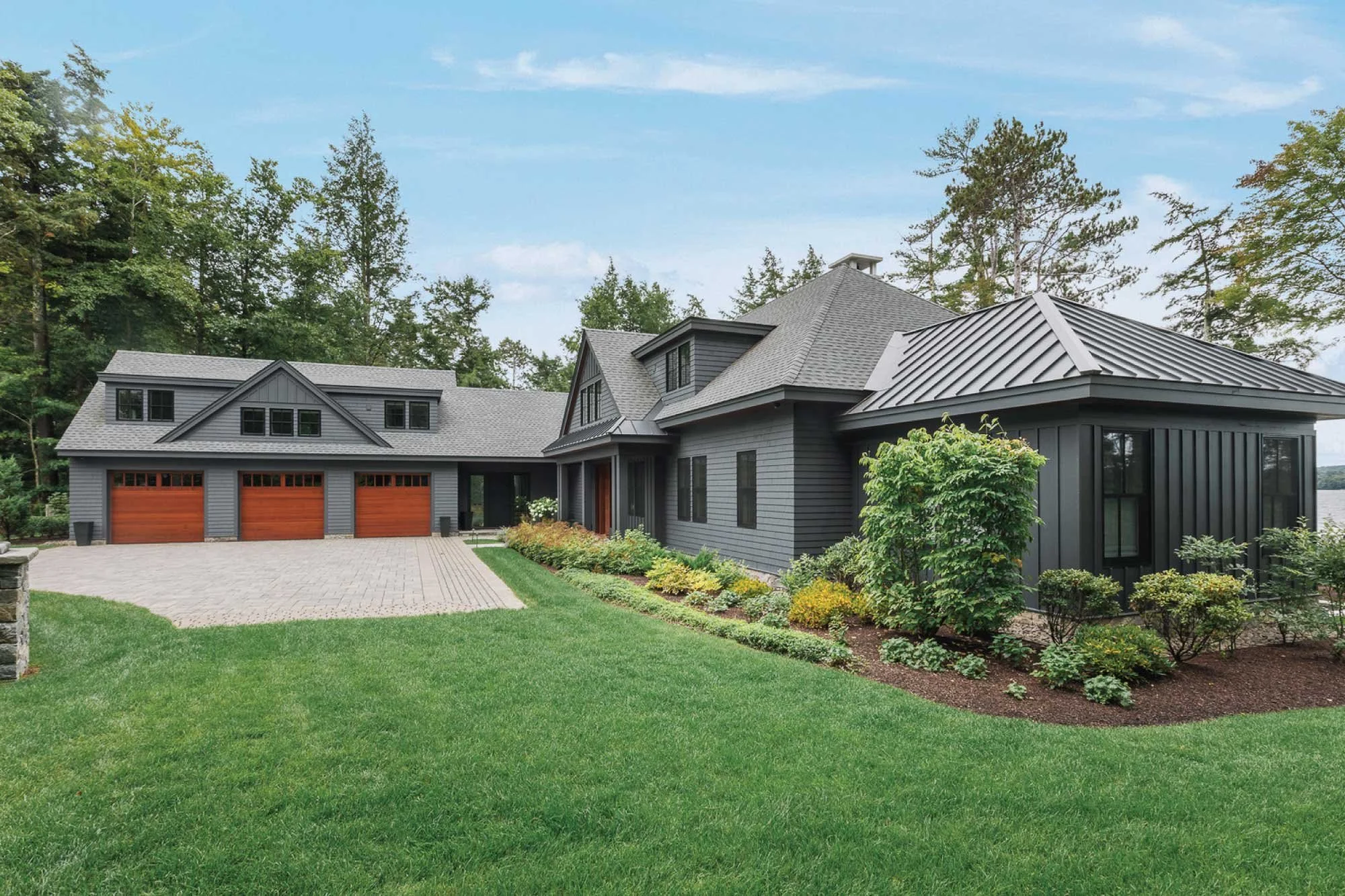 Lakeview-Oasis_Residential-Design_1.jpg